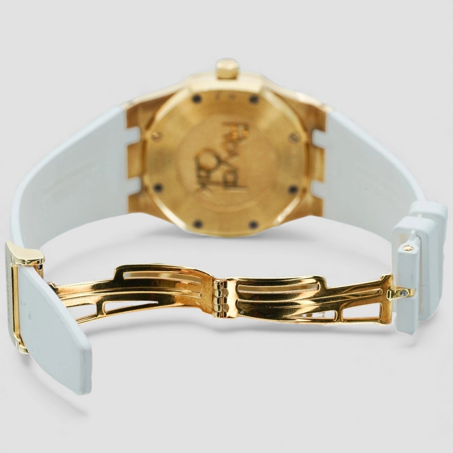 Oak Dual Time 39mm YELLOW GOLD
