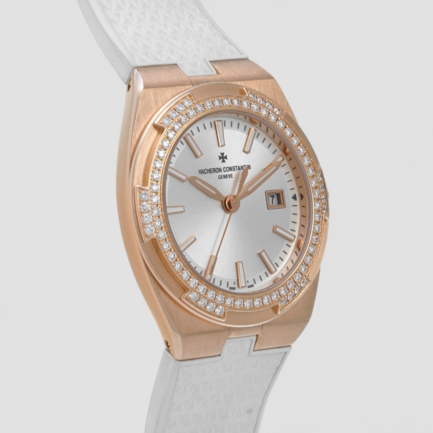 Overseas Quartz Pink Rose Gold Silver Dial Diamond Bezel 33mm