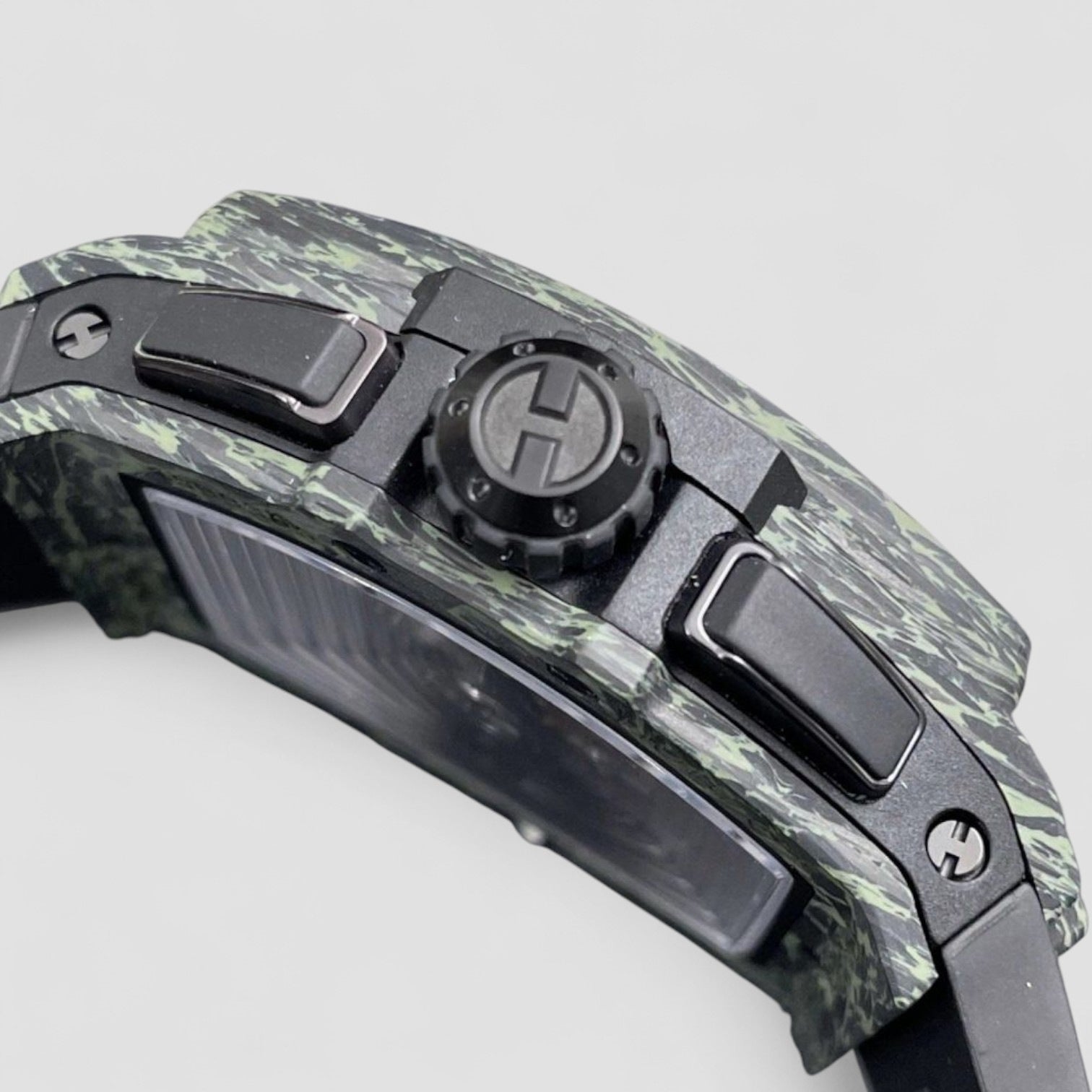 Spirit of Big Bang Carbon Green Camo Watch 42mm