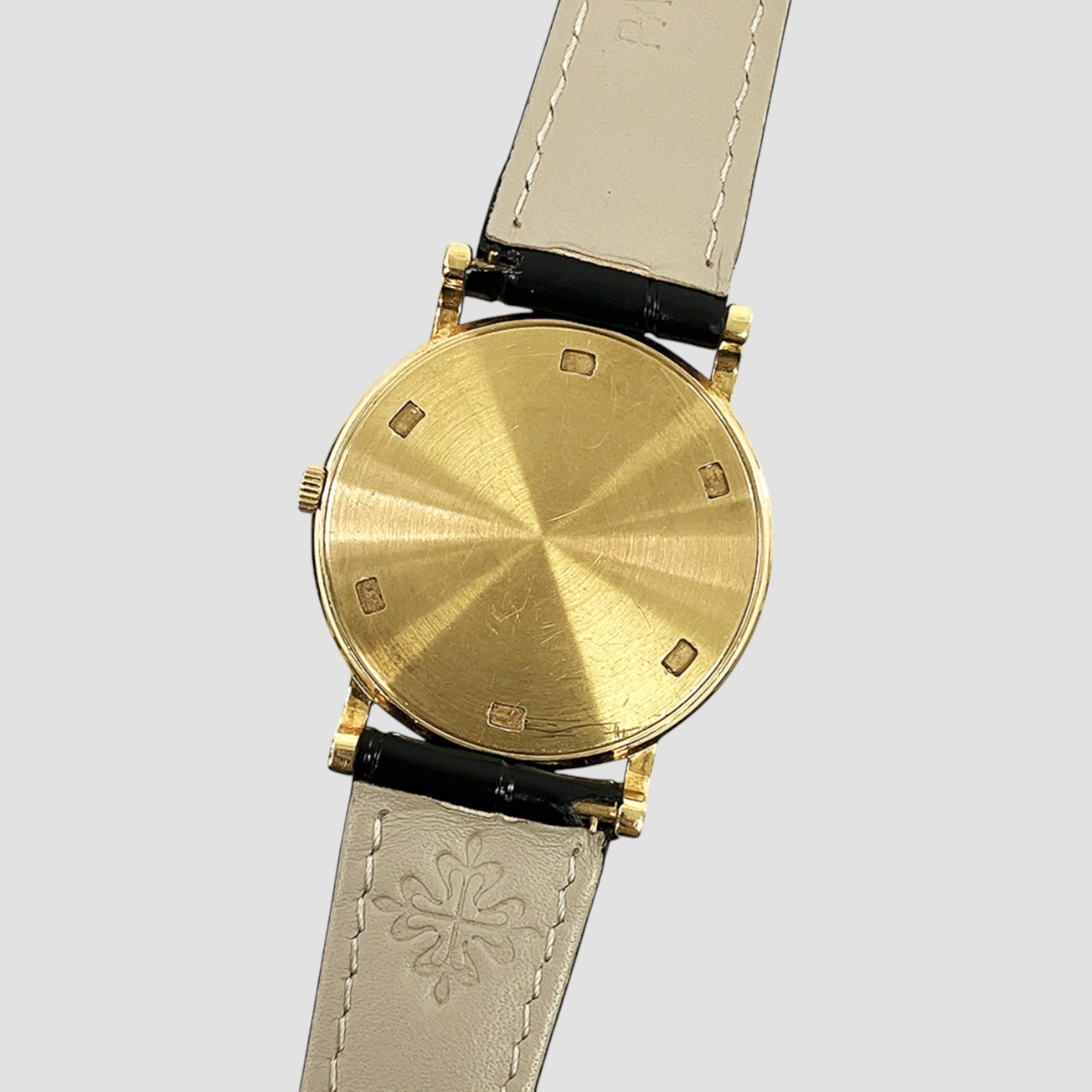 Calatrava 33mm Yellow Gold With Black Leather Watch