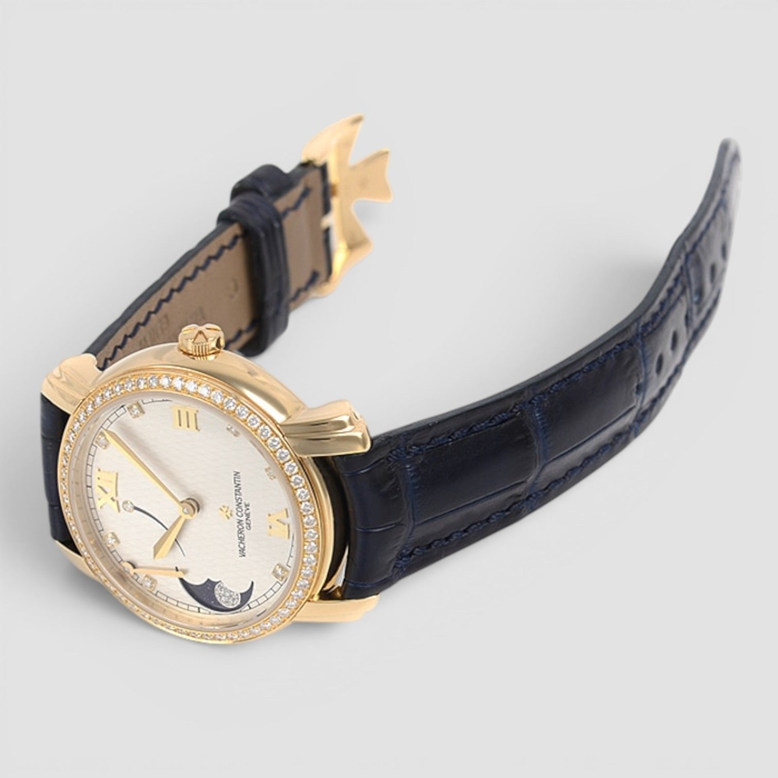 Malte Reserve Moonphase 32mm Yellow Gold