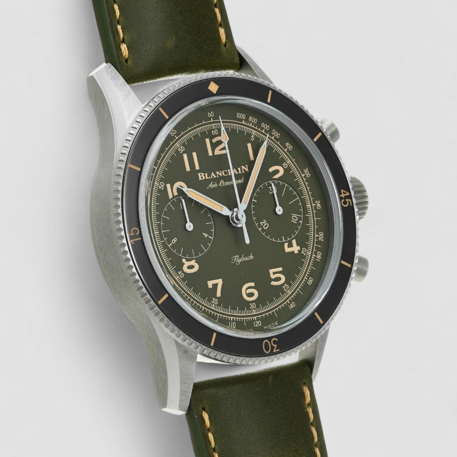 Air Command Flyback Chronograph 42.5mm Mens Watch