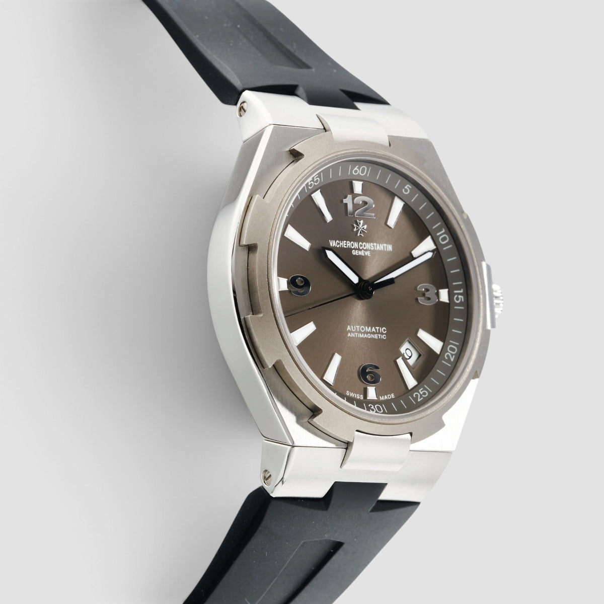 Overseas Deep Stream 42mm Anthracite Gray Dial