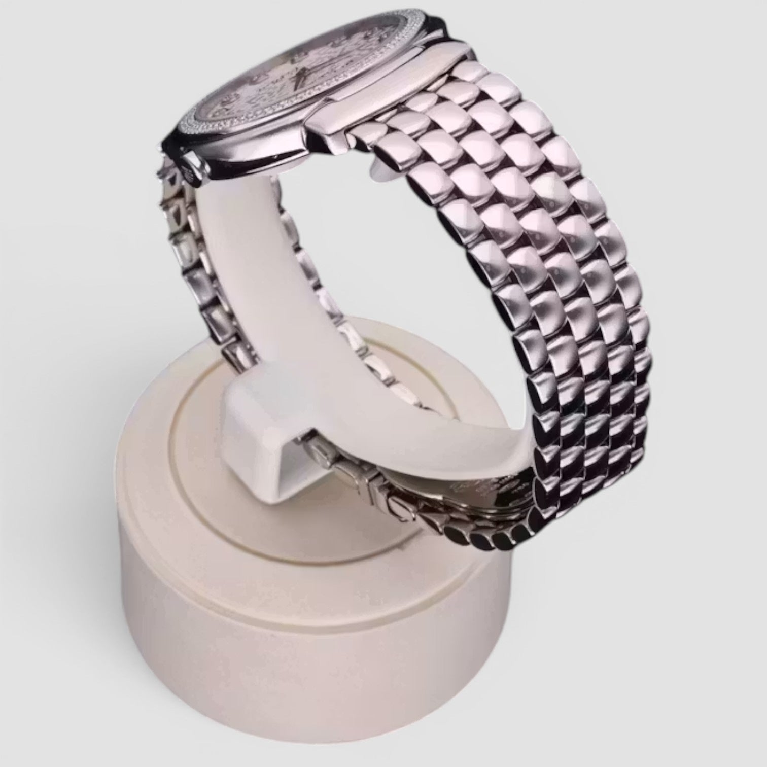 Cellini Cellissima 33mm 18K White Gold Diamond Mother-of-Pearl Dial