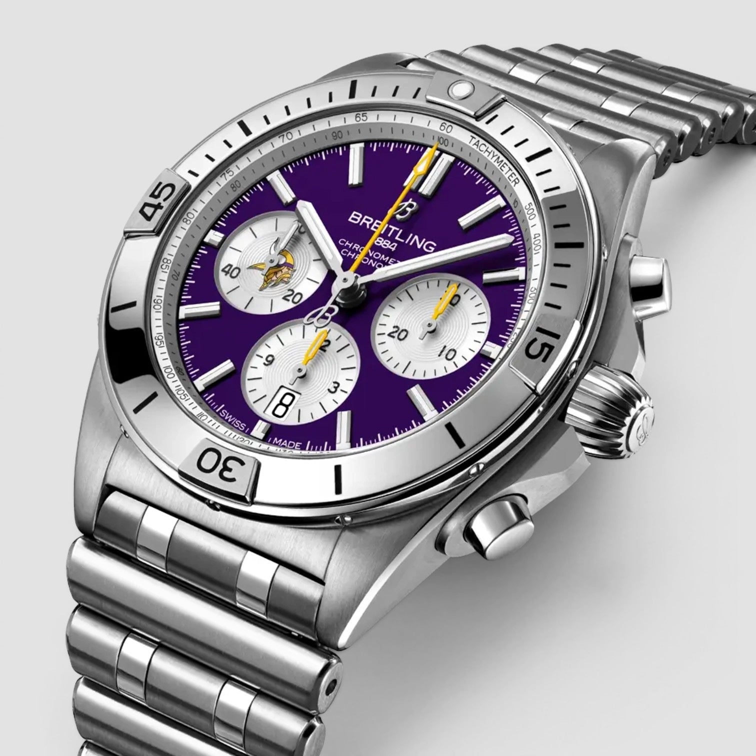 Chronomat B01 42 NFL Minnesota Vikings Edition