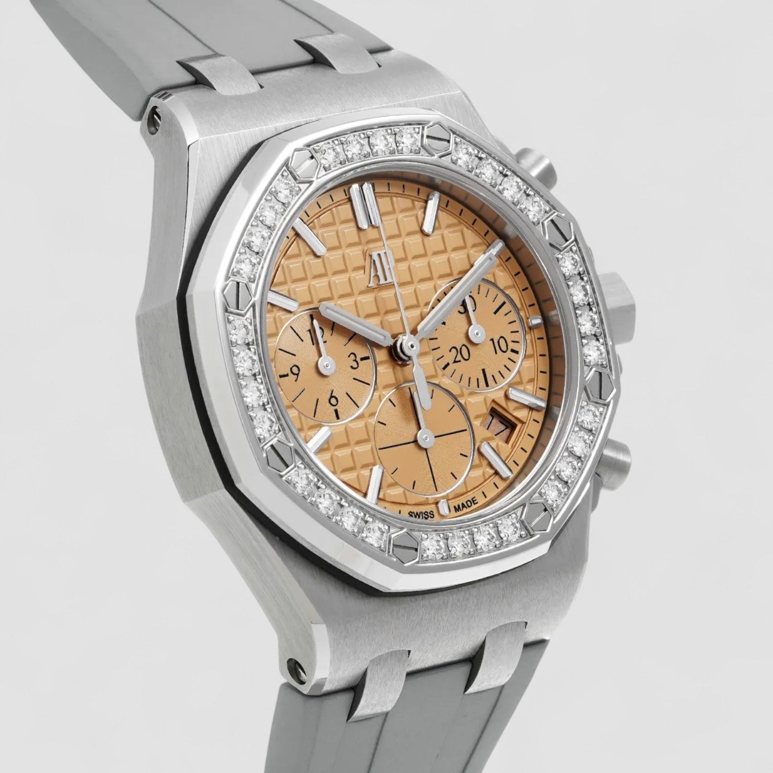Royal Oak Offshore Chronograph Automatic Diamond Pink Dial Ladies Watch