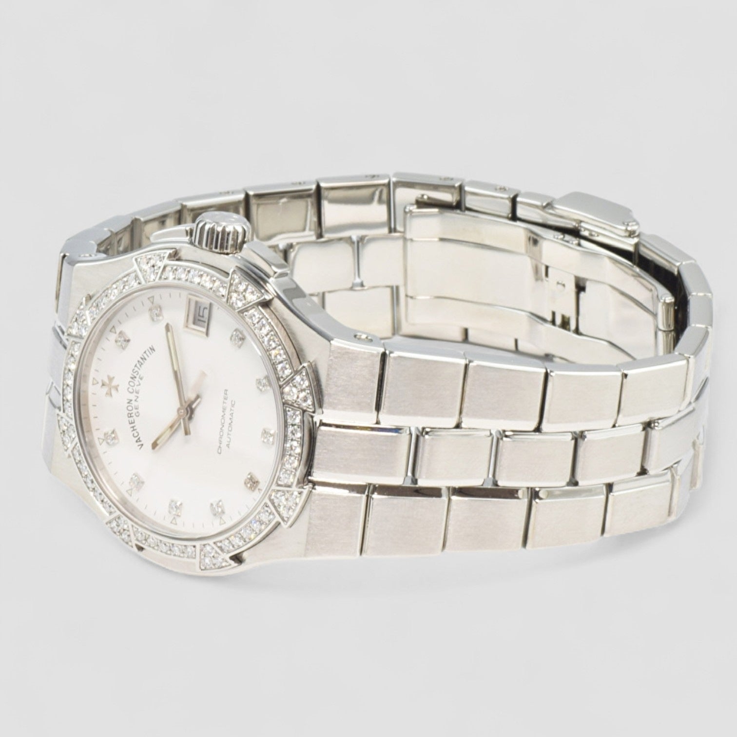 Overseas Medium Automatic 35mm