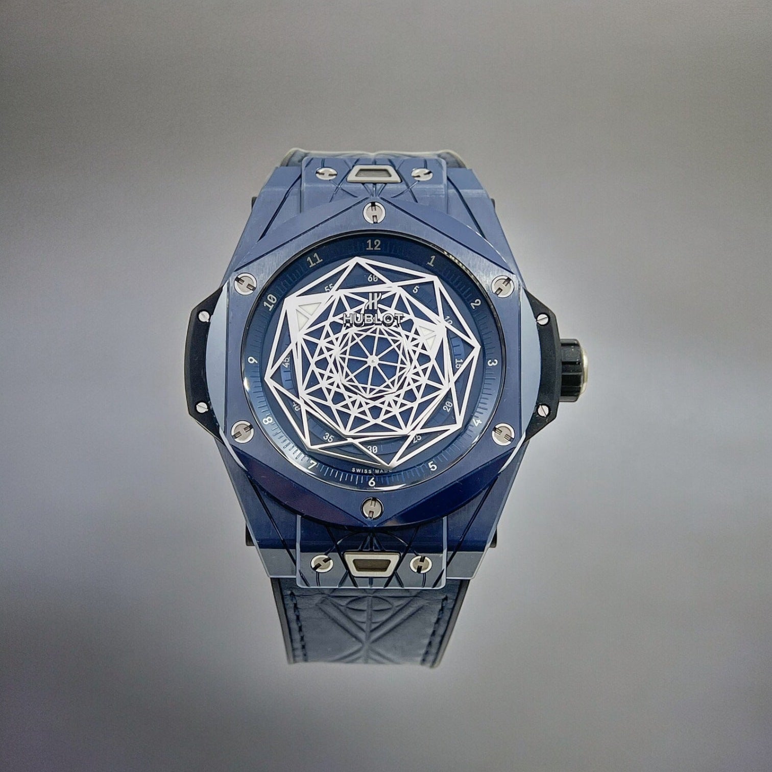 Big Bang Sang Bleu Skeletonized Dial Limited Edition of 200 pcs 45mm