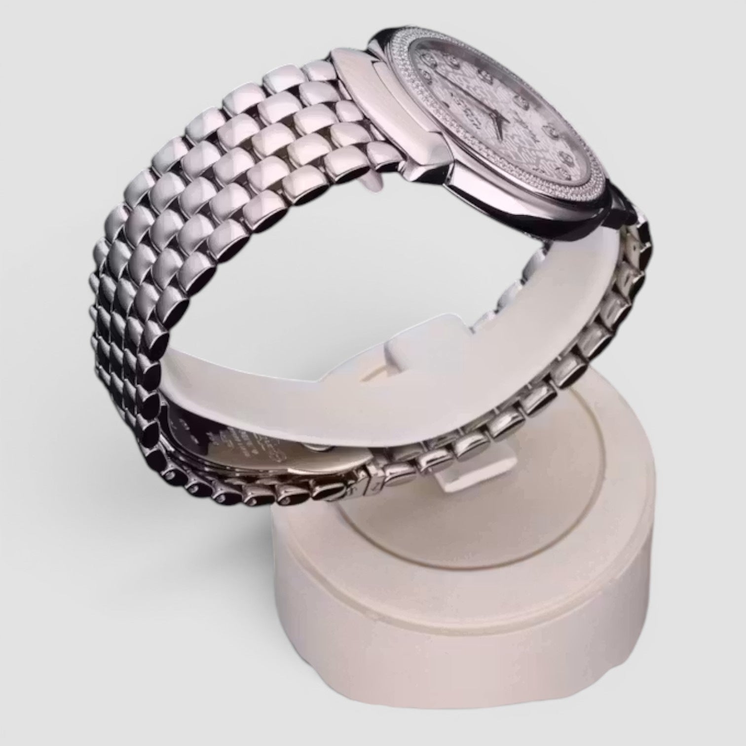 Cellini Cellissima 33mm 18K White Gold Diamond Mother-of-Pearl Dial