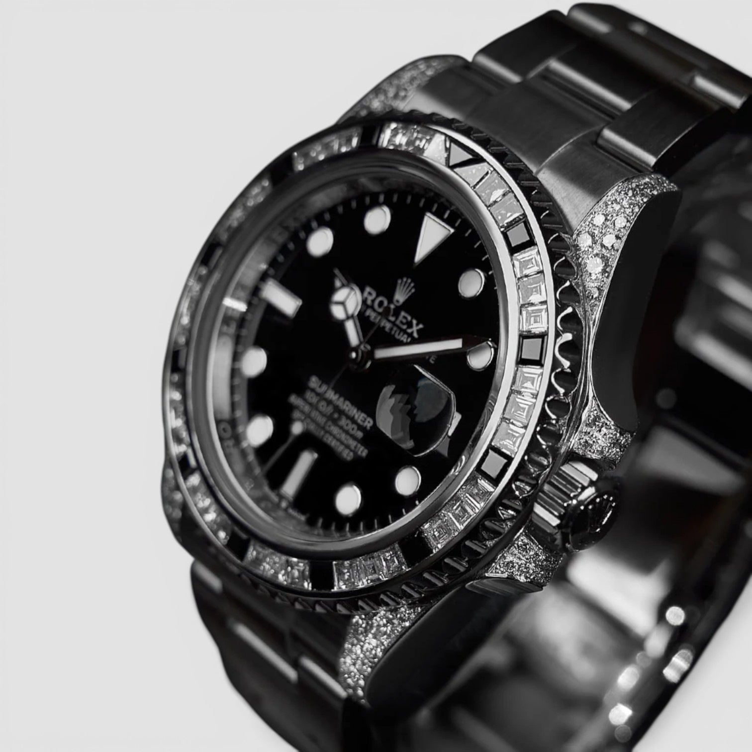 Submariner Date Diamond-Set with 'Tuxedo' Bezel