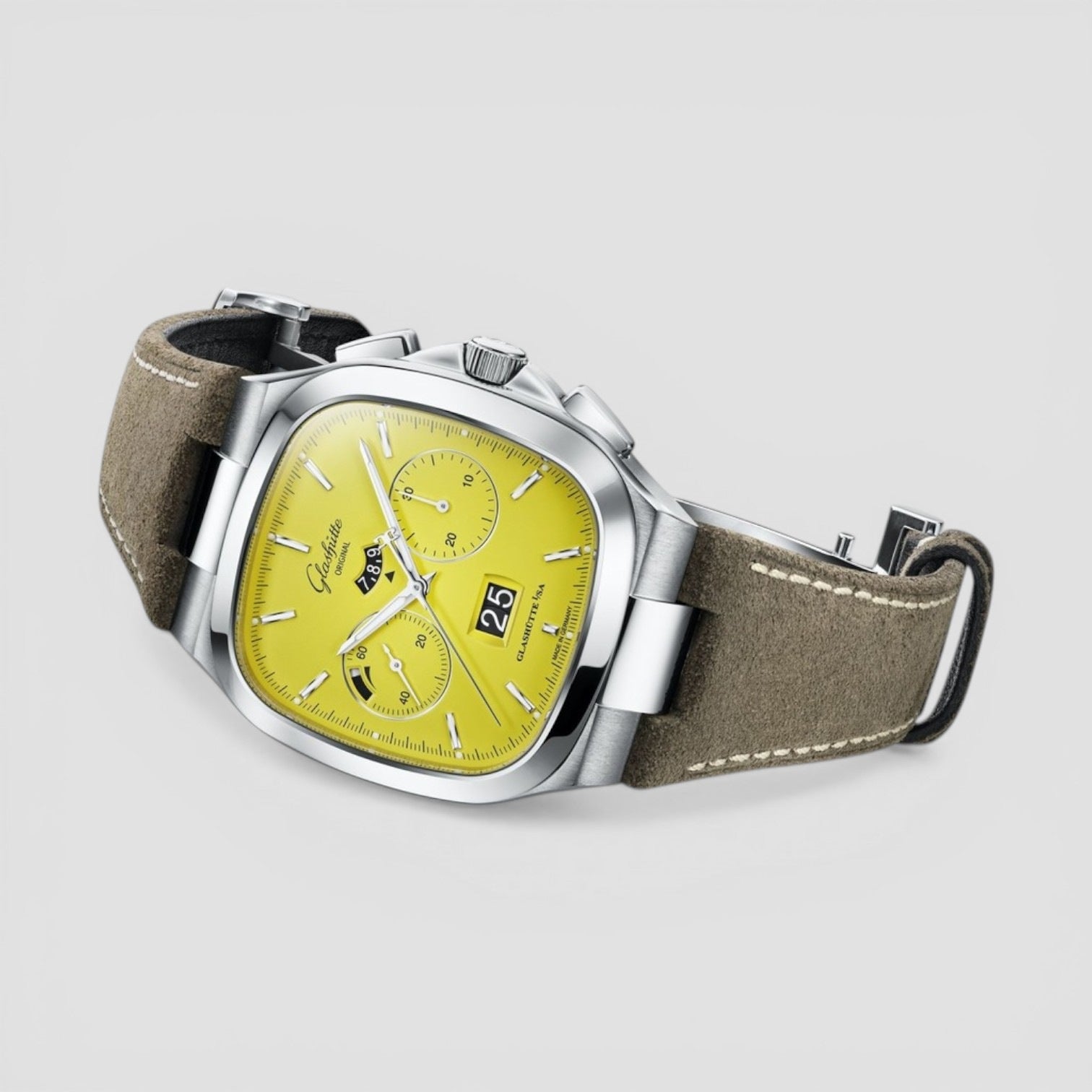 Vintage Seventies Chronograph Panorama Date
