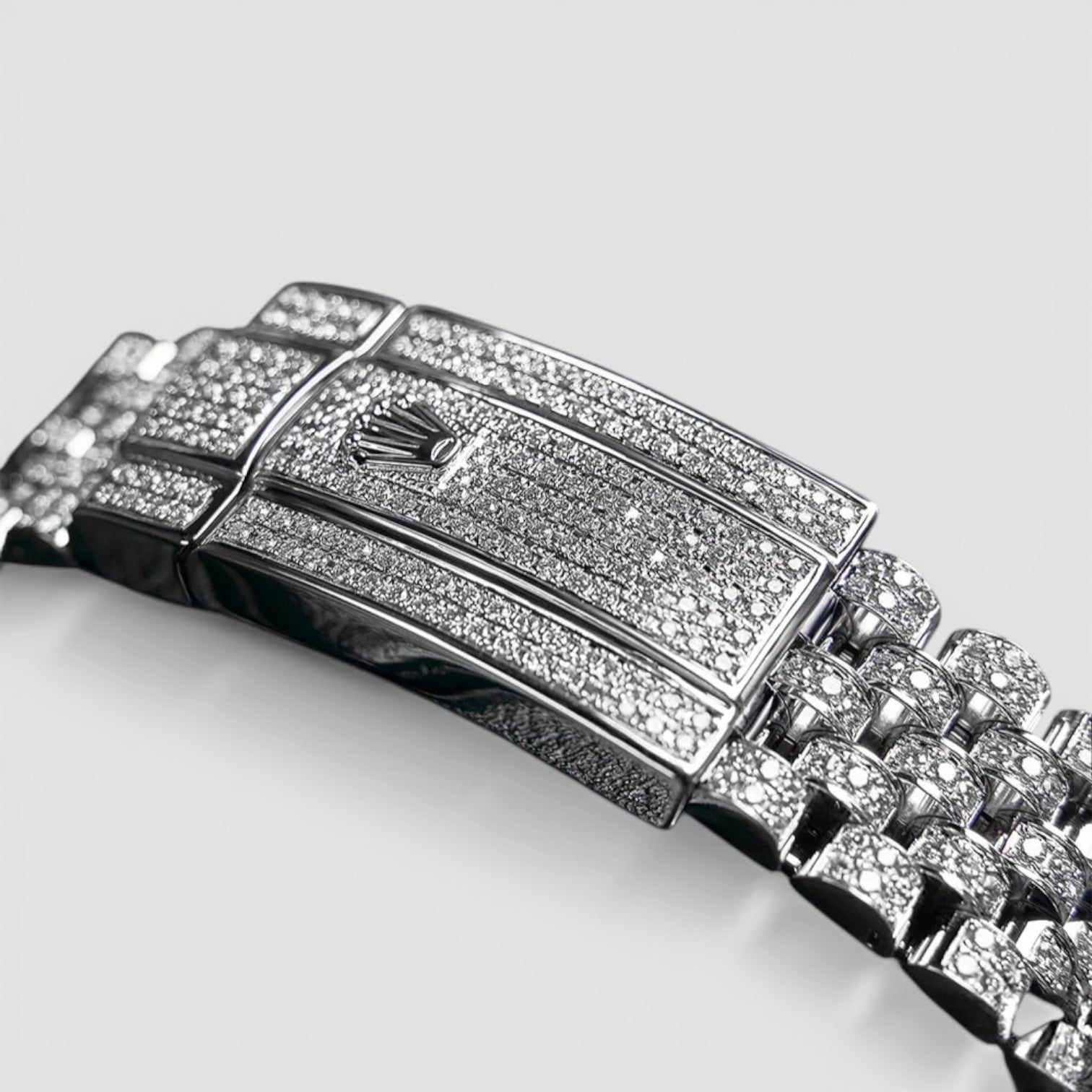 GMT-Master II Diamond-Set with Blue/Black Gemstone Bezel