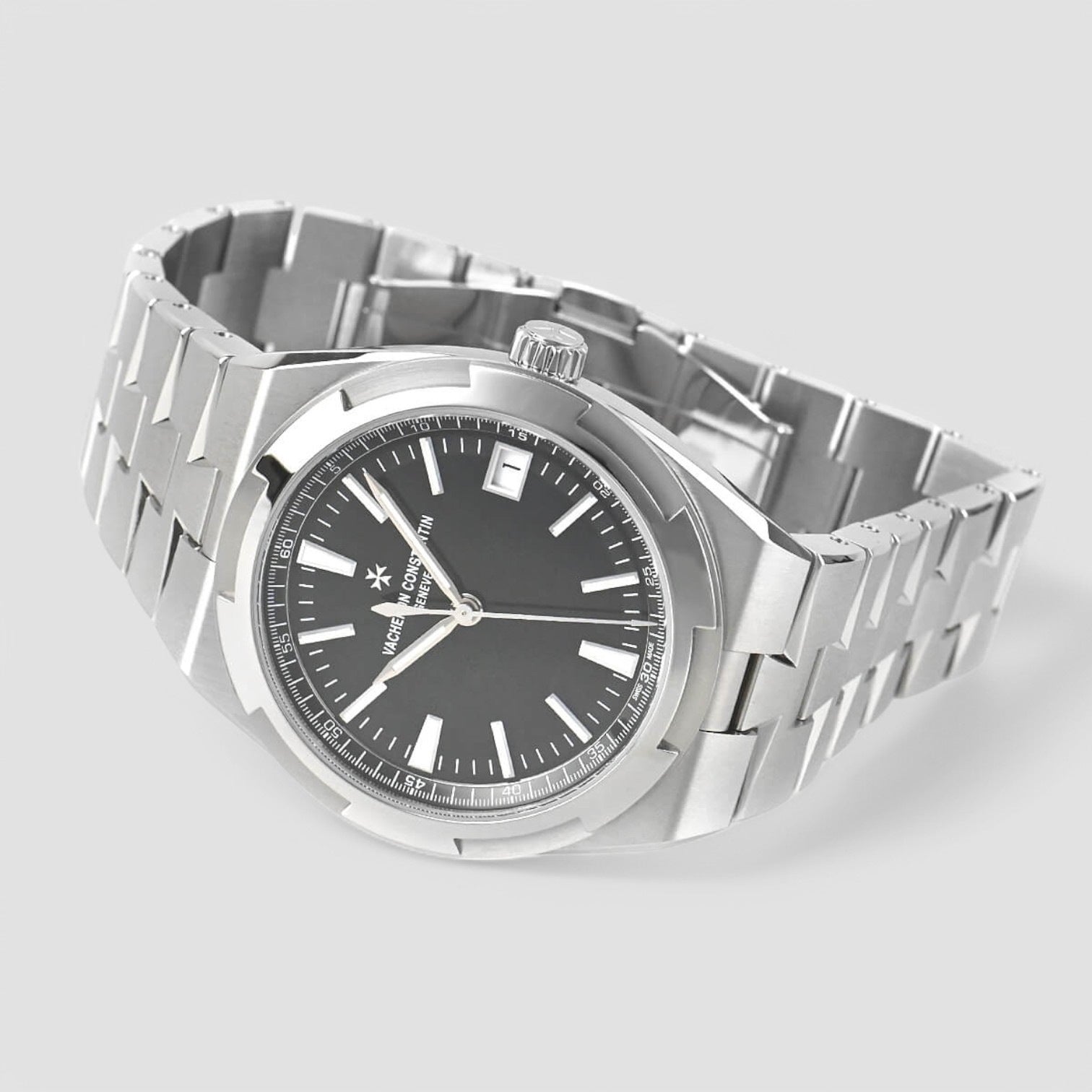 Overseas Self-Winding Steel 41mm Black Dial