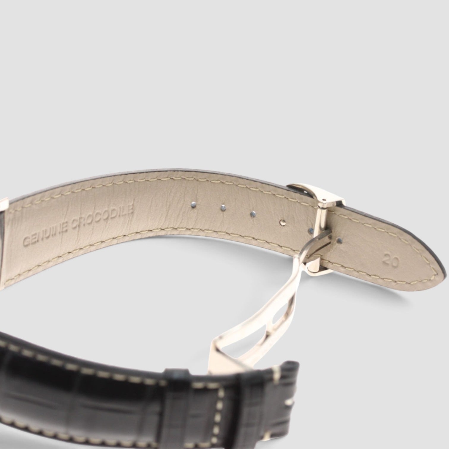 Master Control 18K White Gold Black Dial
