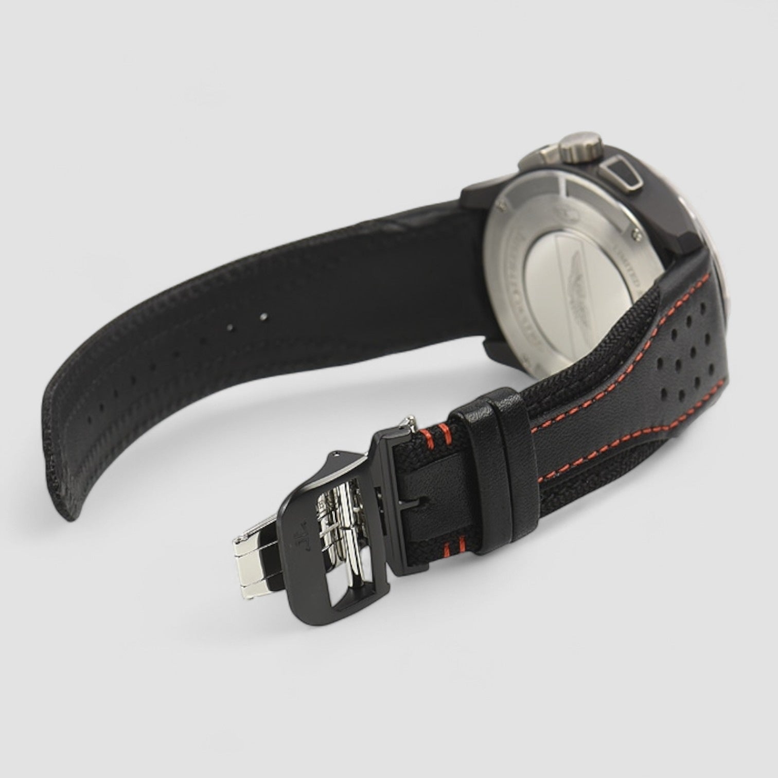 Amvox5 Cermet World Chronograph