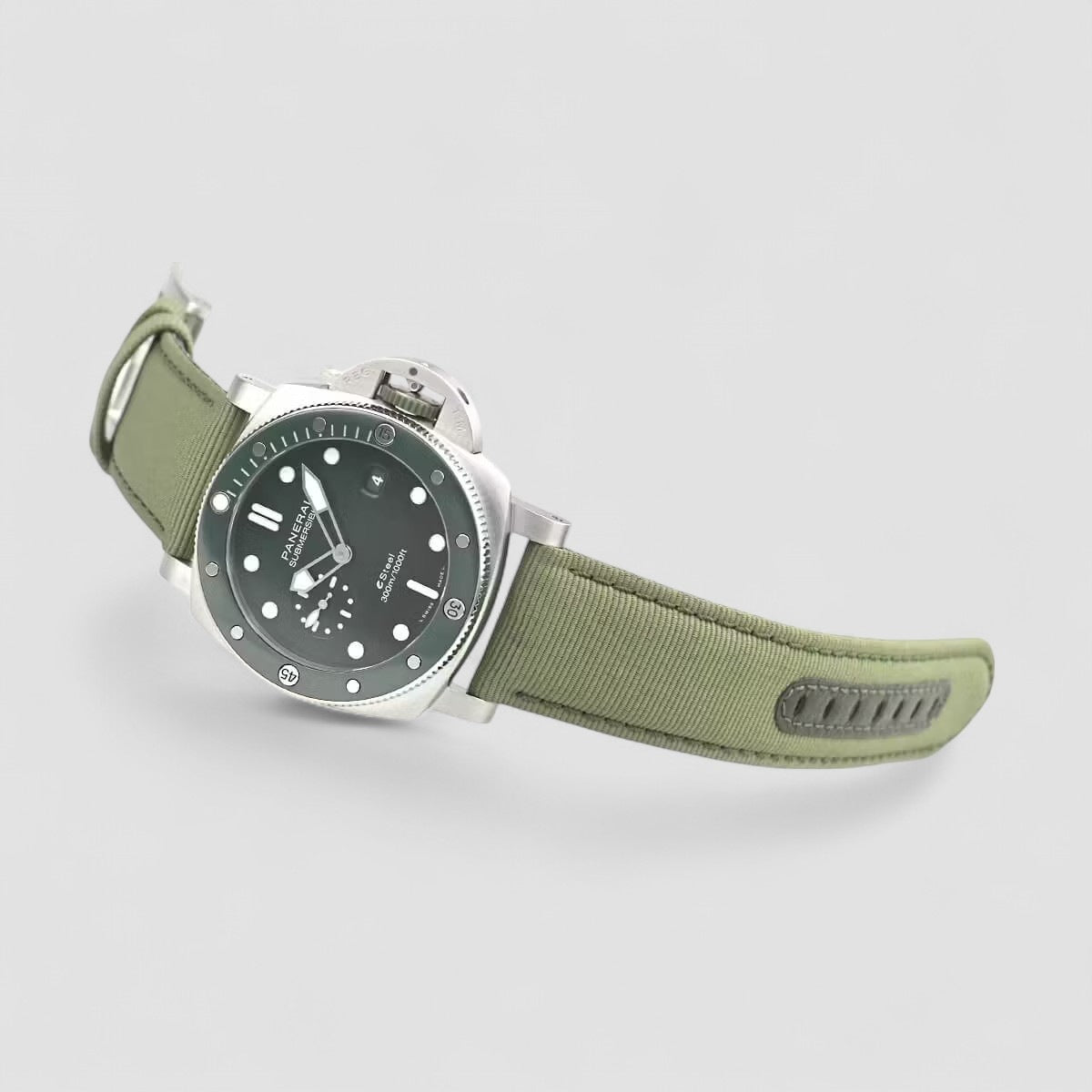 Submersible Quarantaquattro Verde