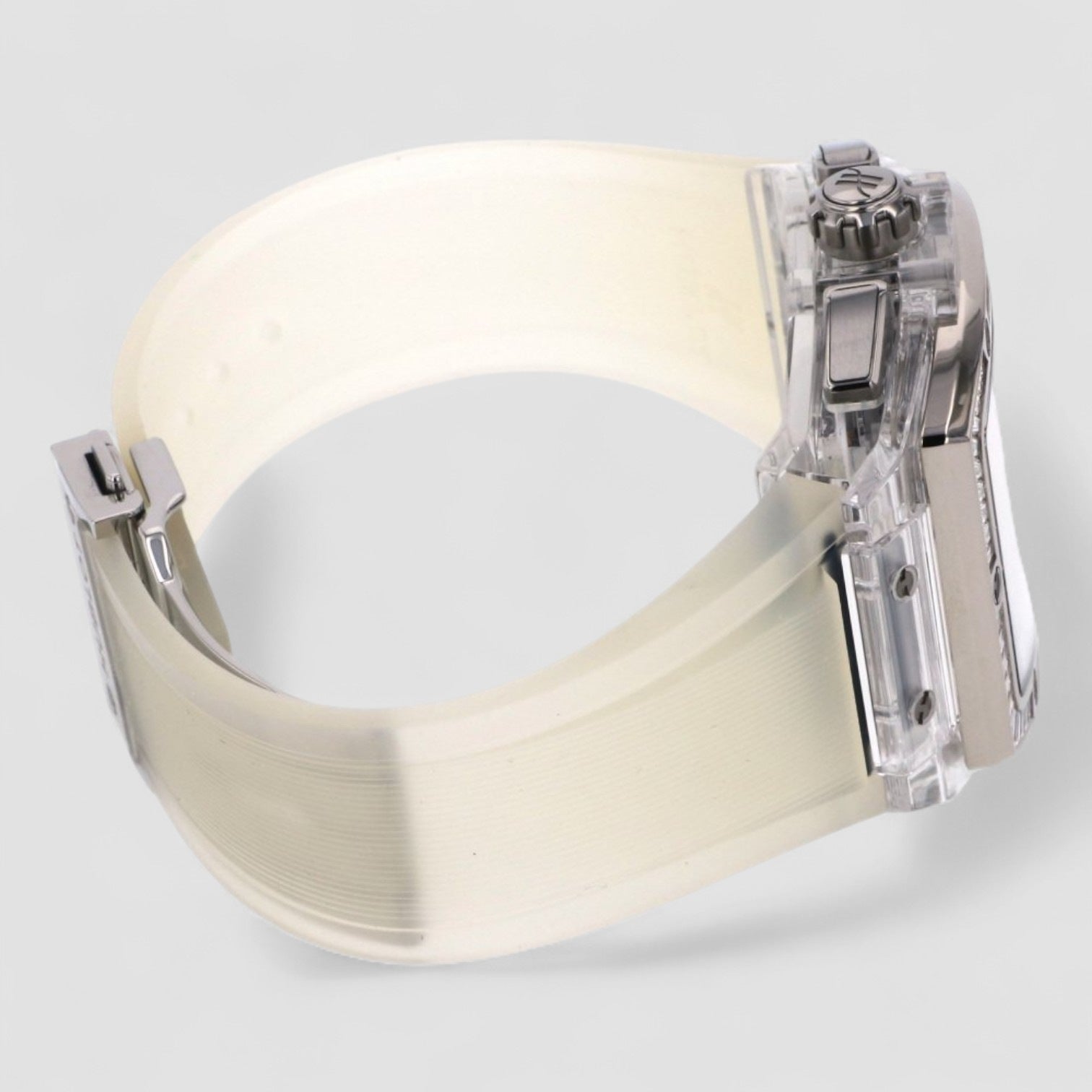 Spirit of Big Bang Sapphire bucket