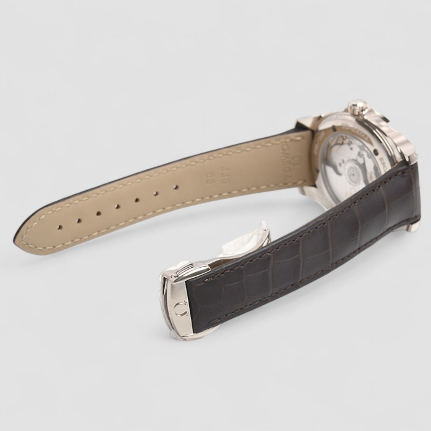 De Ville Global Limited 699