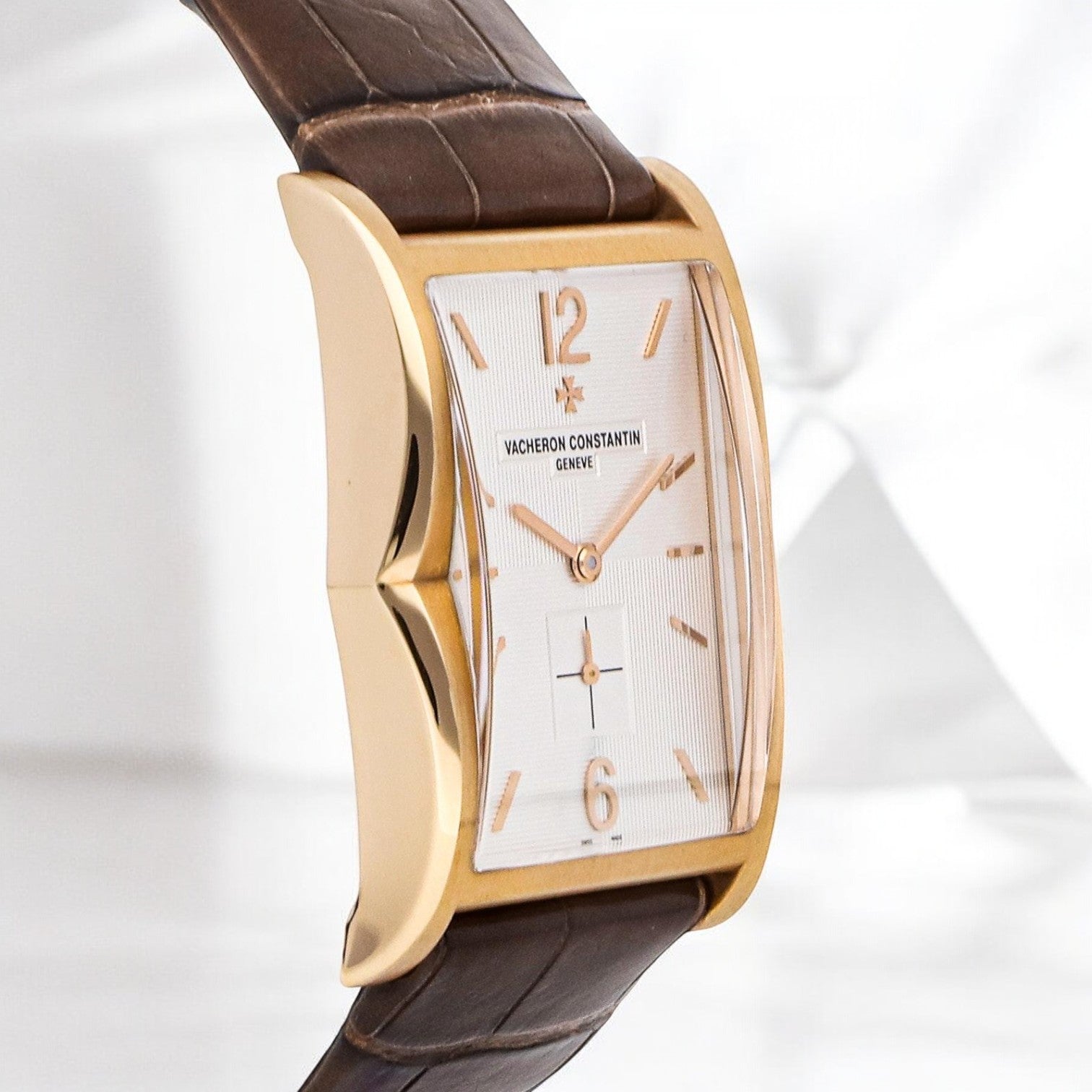 Les Historiques Aronde 1954 18K Rose Gold