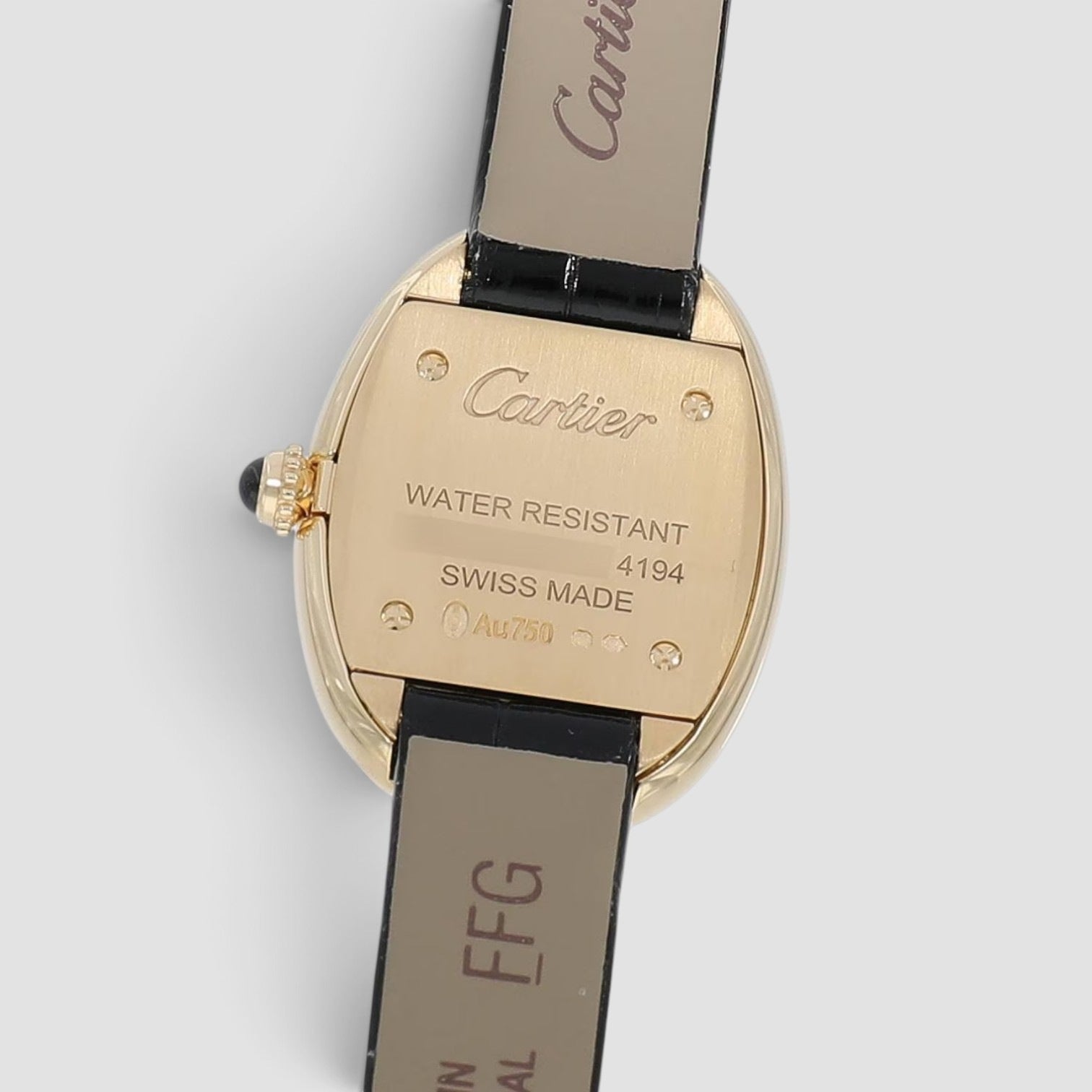 Baignoire de Cartier 31 x 23mm 18K Yellow Gold White Dial