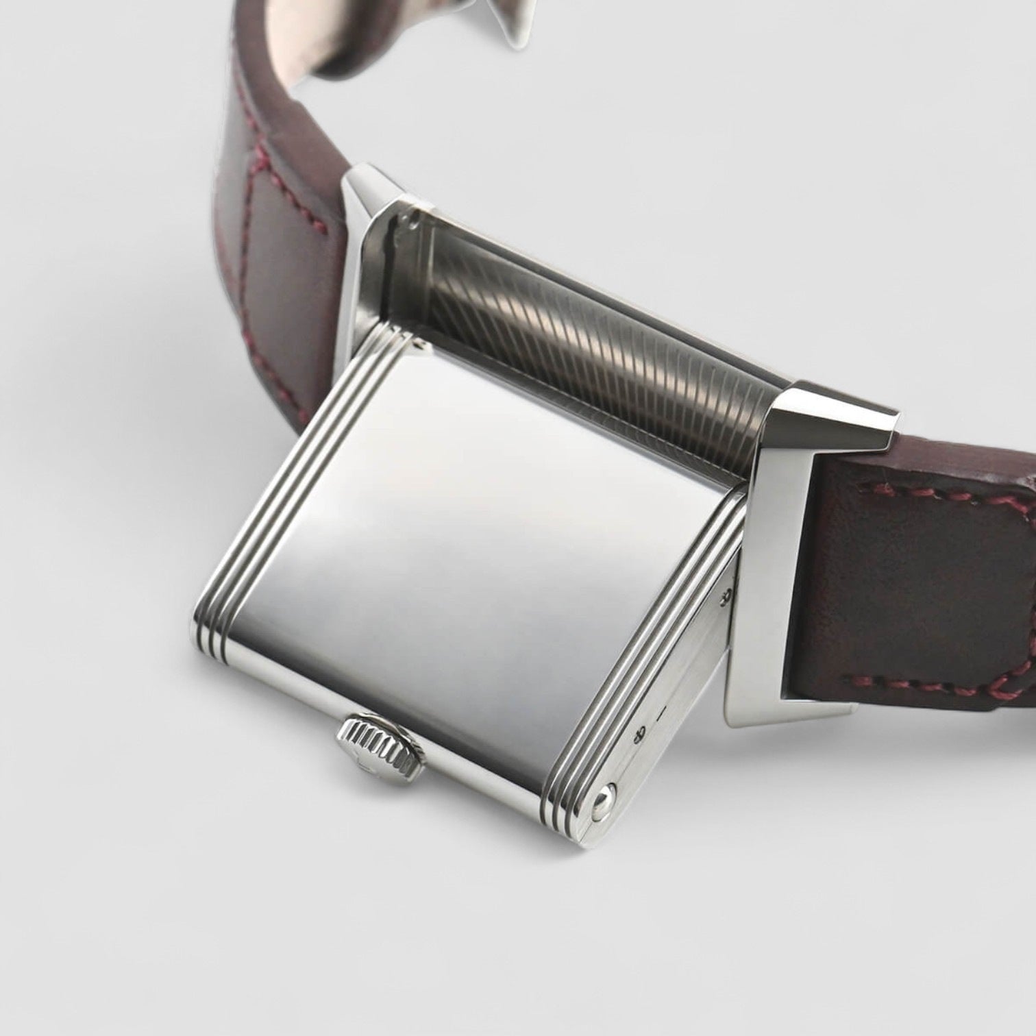 Reverso Tribute Small Seconds SS Burgundy Dial