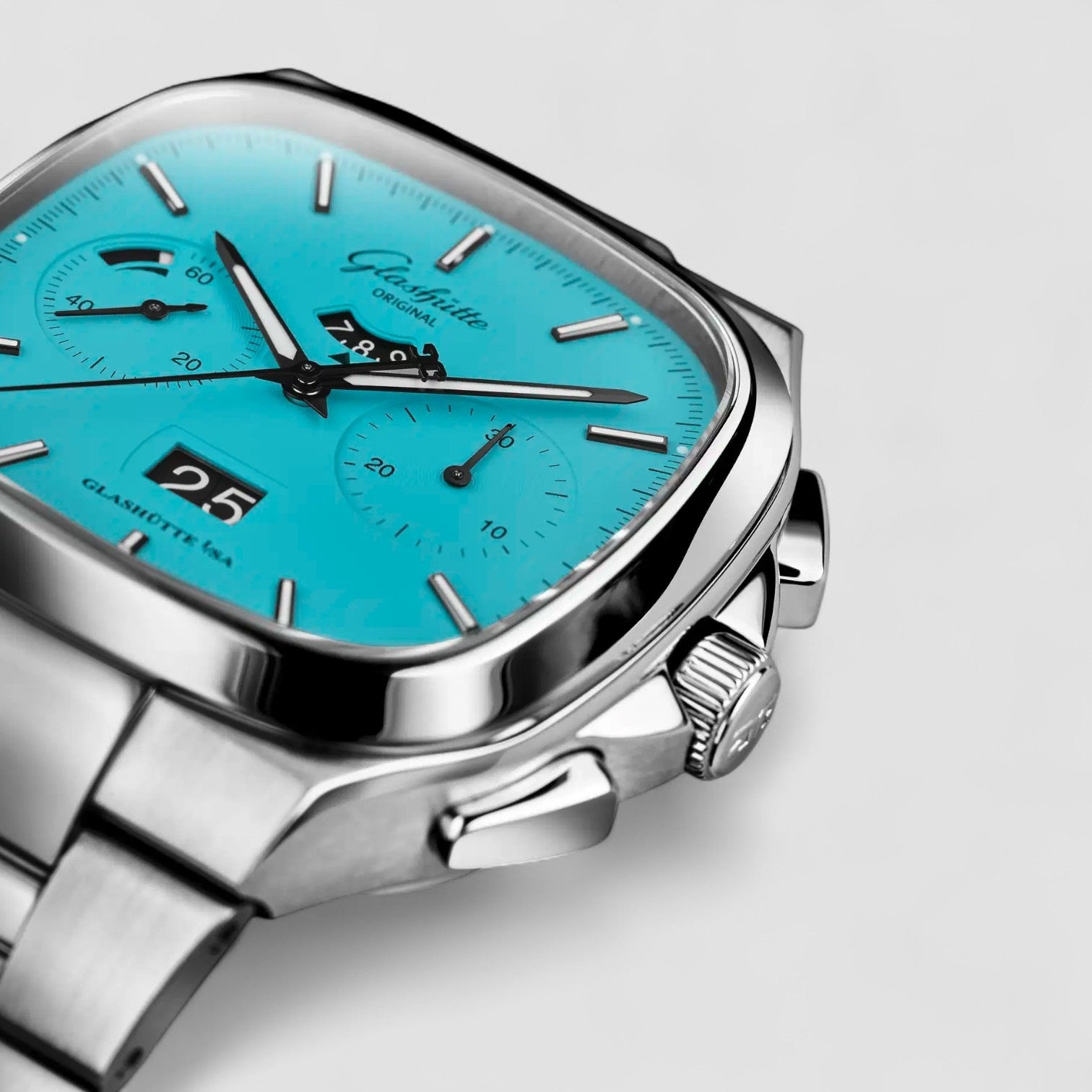 Seventies Chronograph Panorama Date Mens Watch