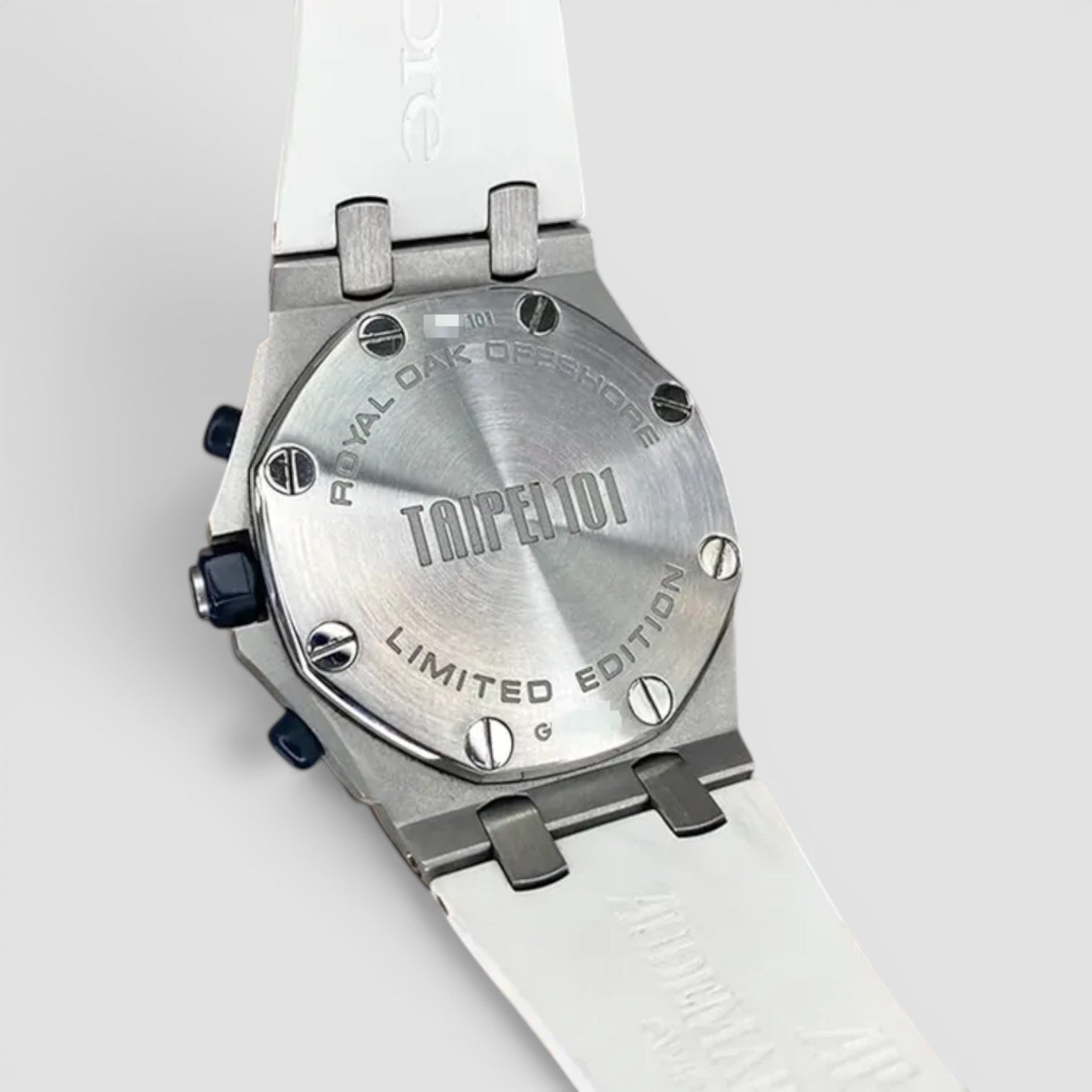 Royal Oak Offshore Taipei 101 Limited Edition