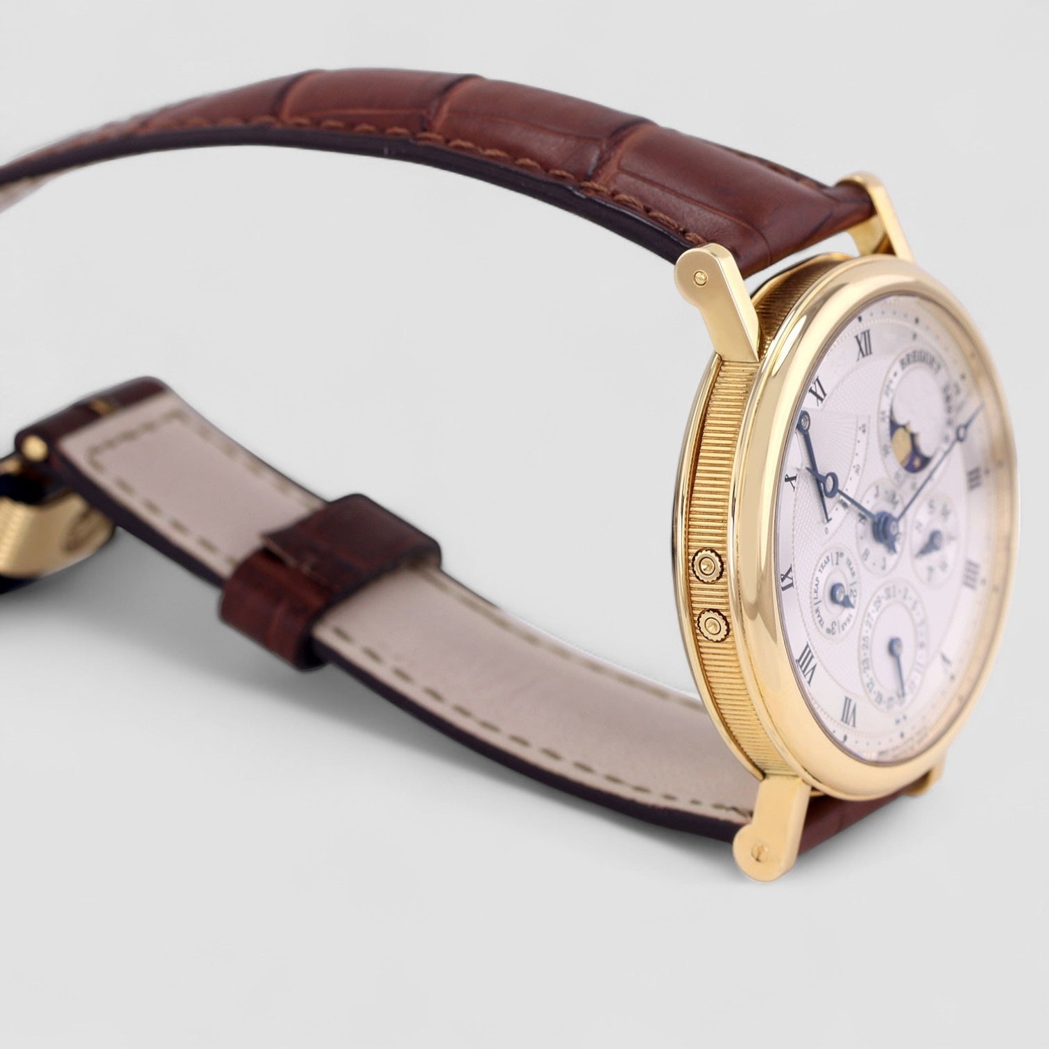 Classique Perpetual Calendar 18K Yellow Gold 39mm
