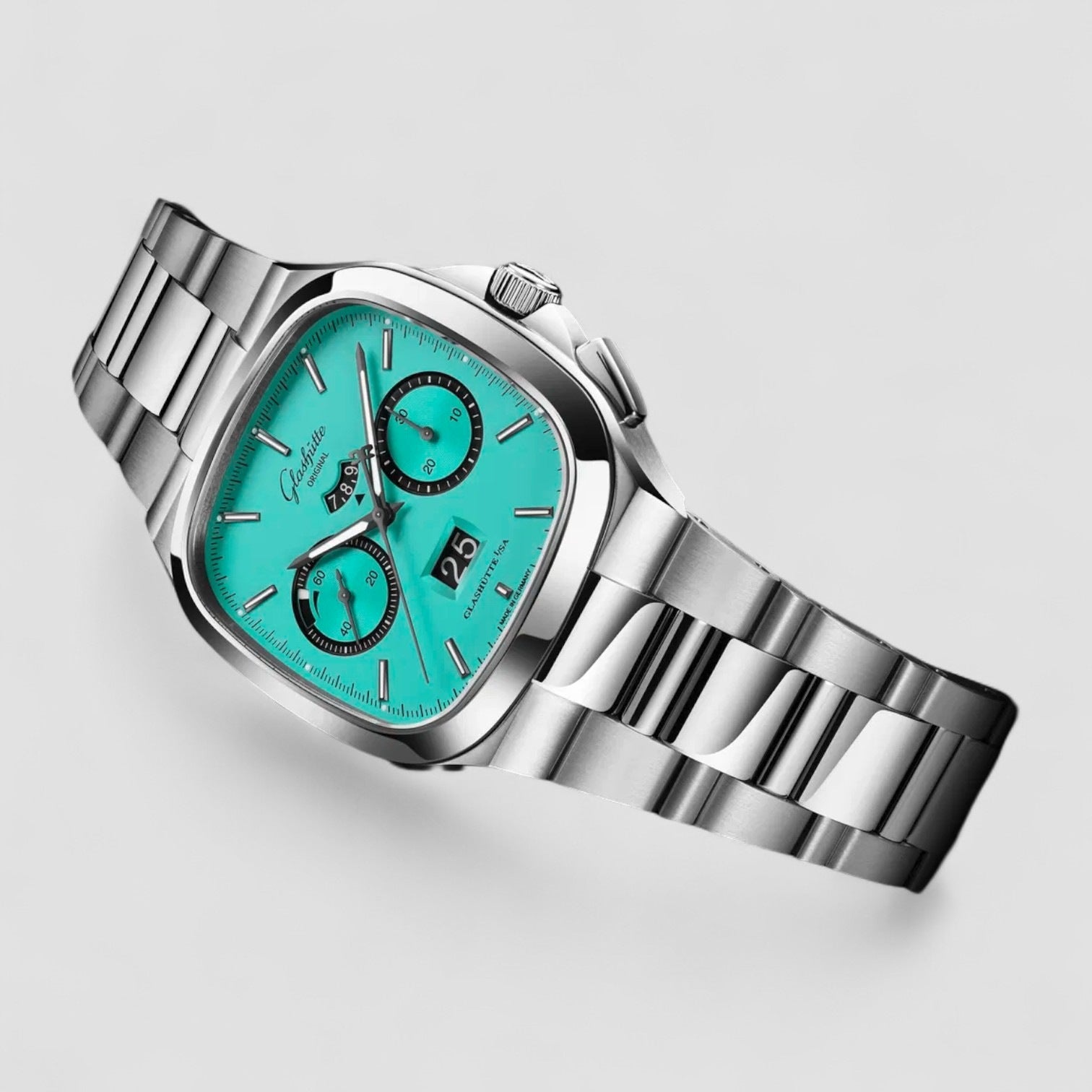 Seventies Chronograph Panorama Date Swimming Pool