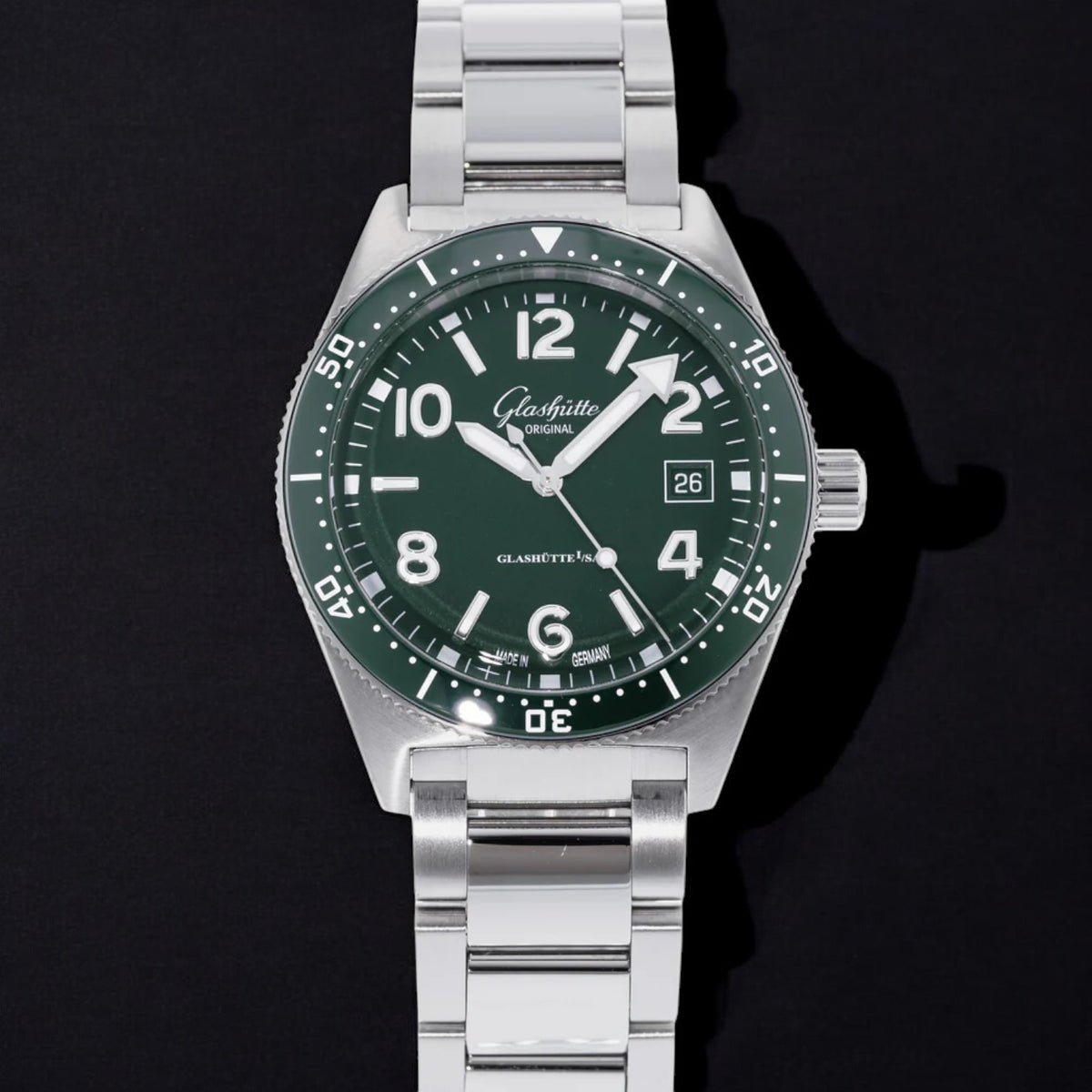Glashütte Original SeaQ Green Dial/Green Bezel SS 1-39-11-13-83-70