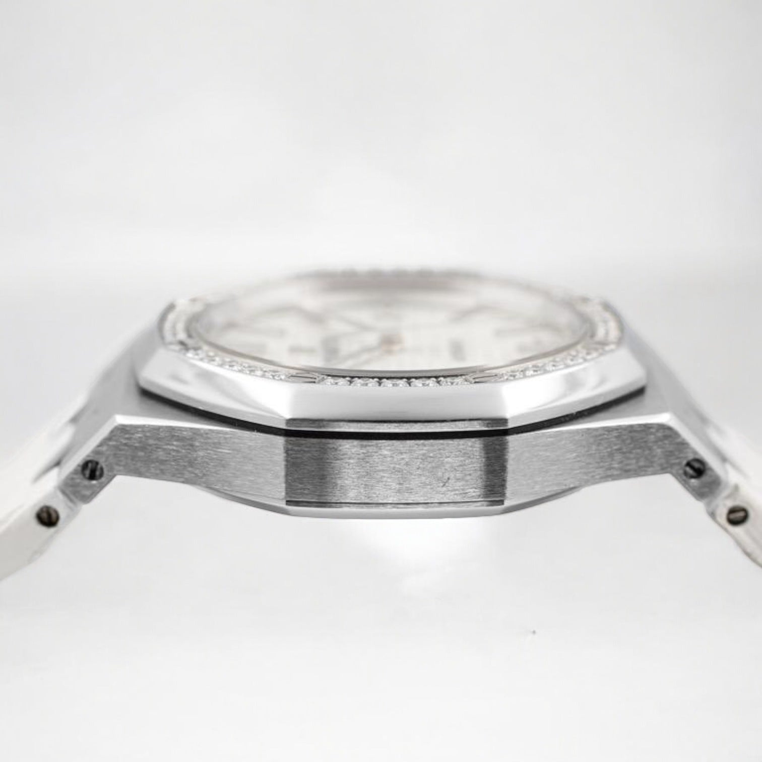 Royal Oak 37mm in Steel with Diamond Bezel on White Leather Strap with Silver Dial