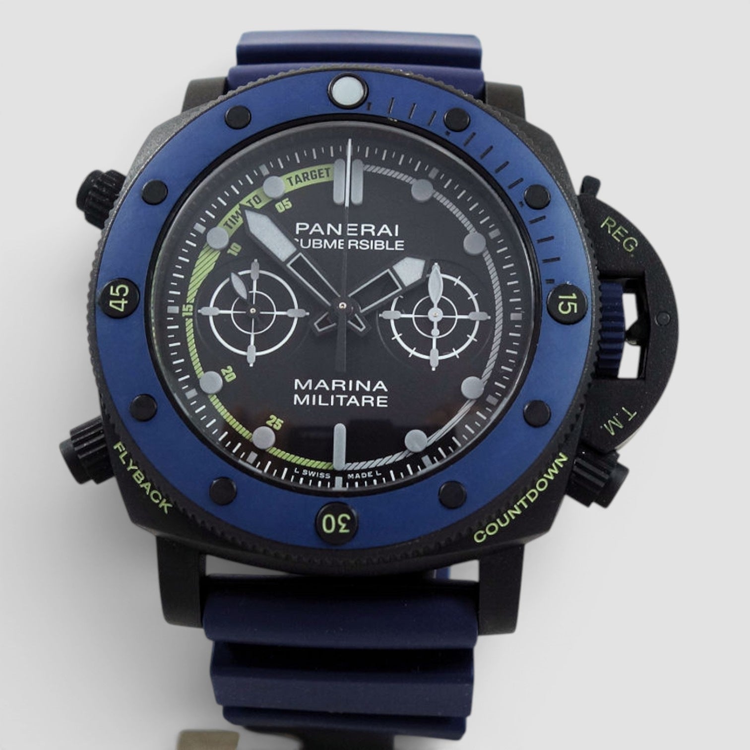 Luminor Submersible