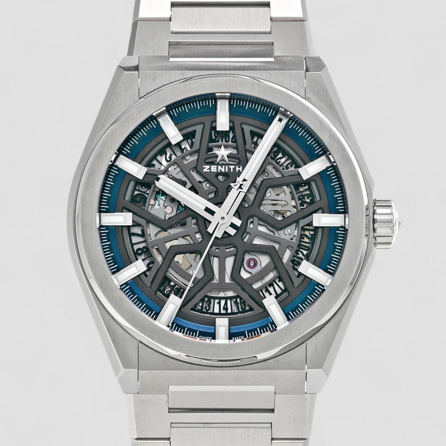 Defy Classic Titanium 41mm