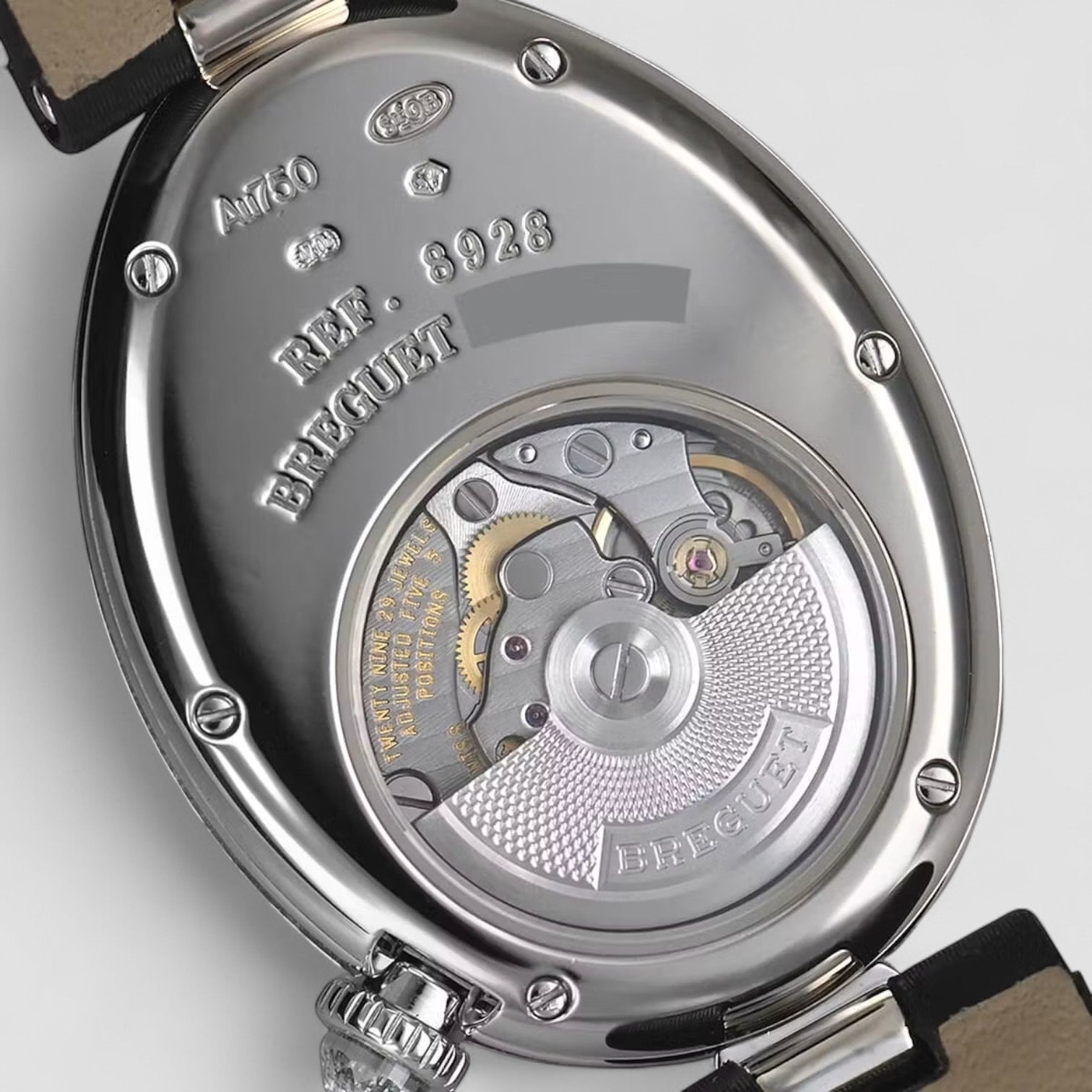 Reine De Naples Mother of Pearl 18K White Gold / Diamonds