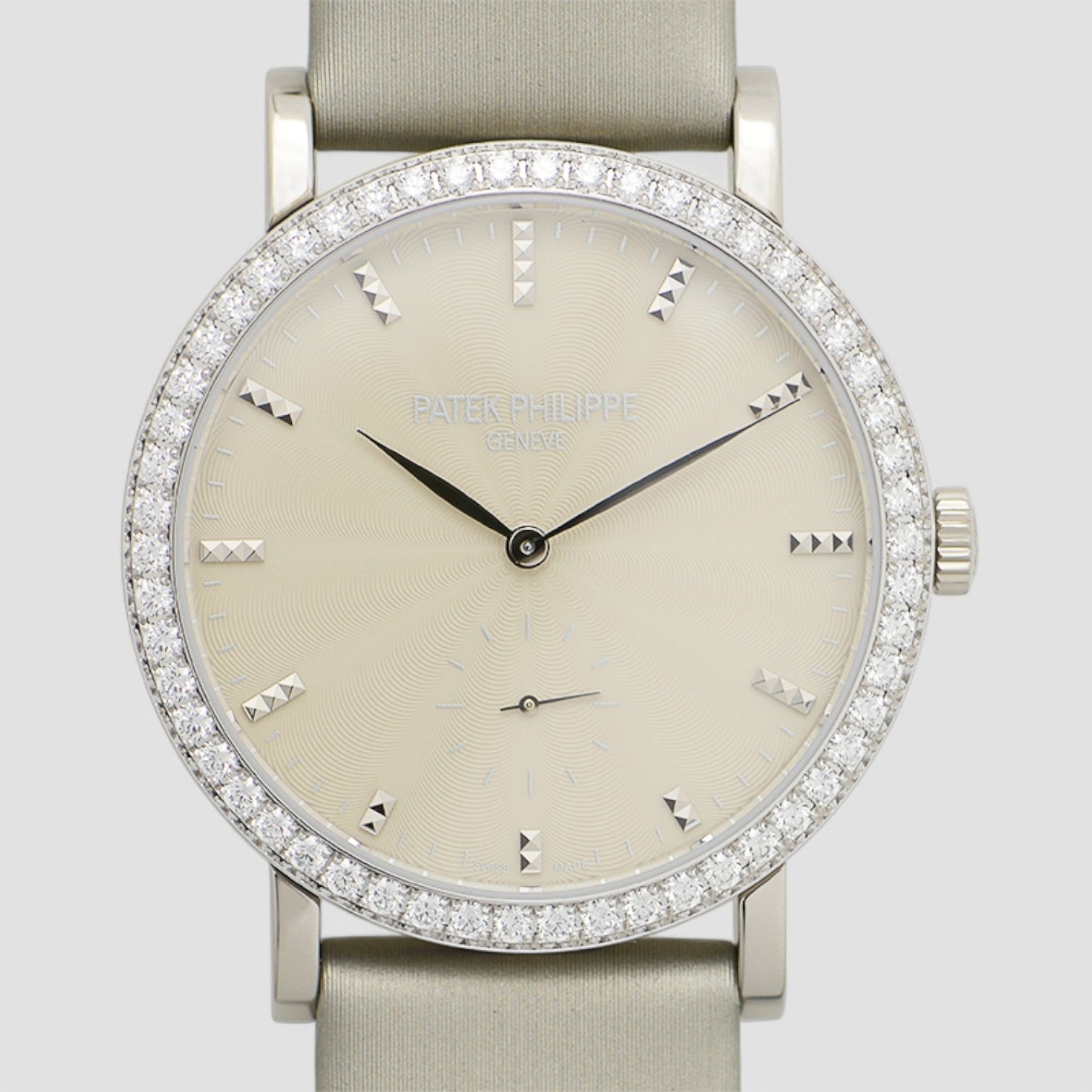 Calatrava Ladies 31mm Cream Guillouche Diamond