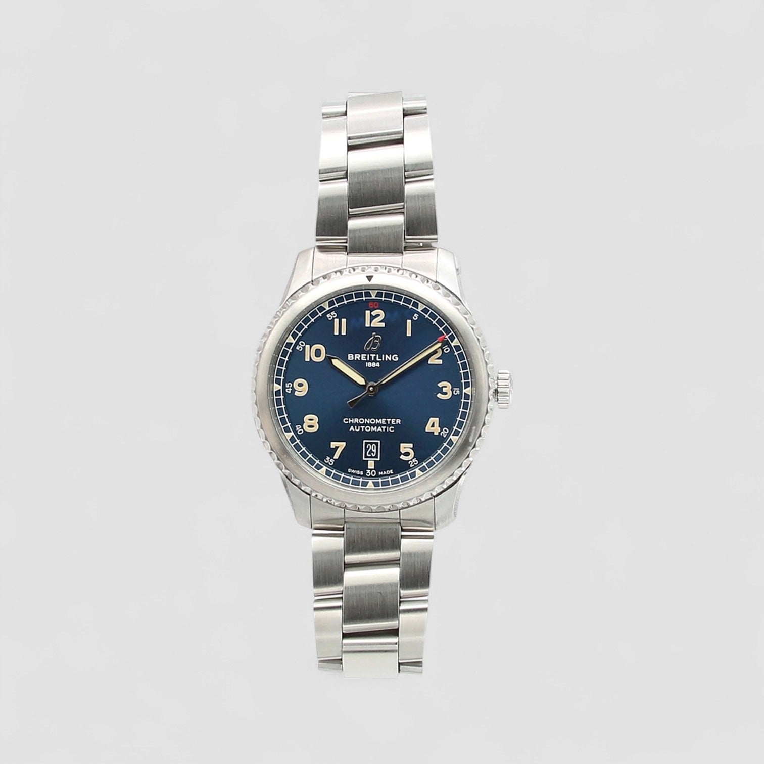 Aviator 8 Automatic 41