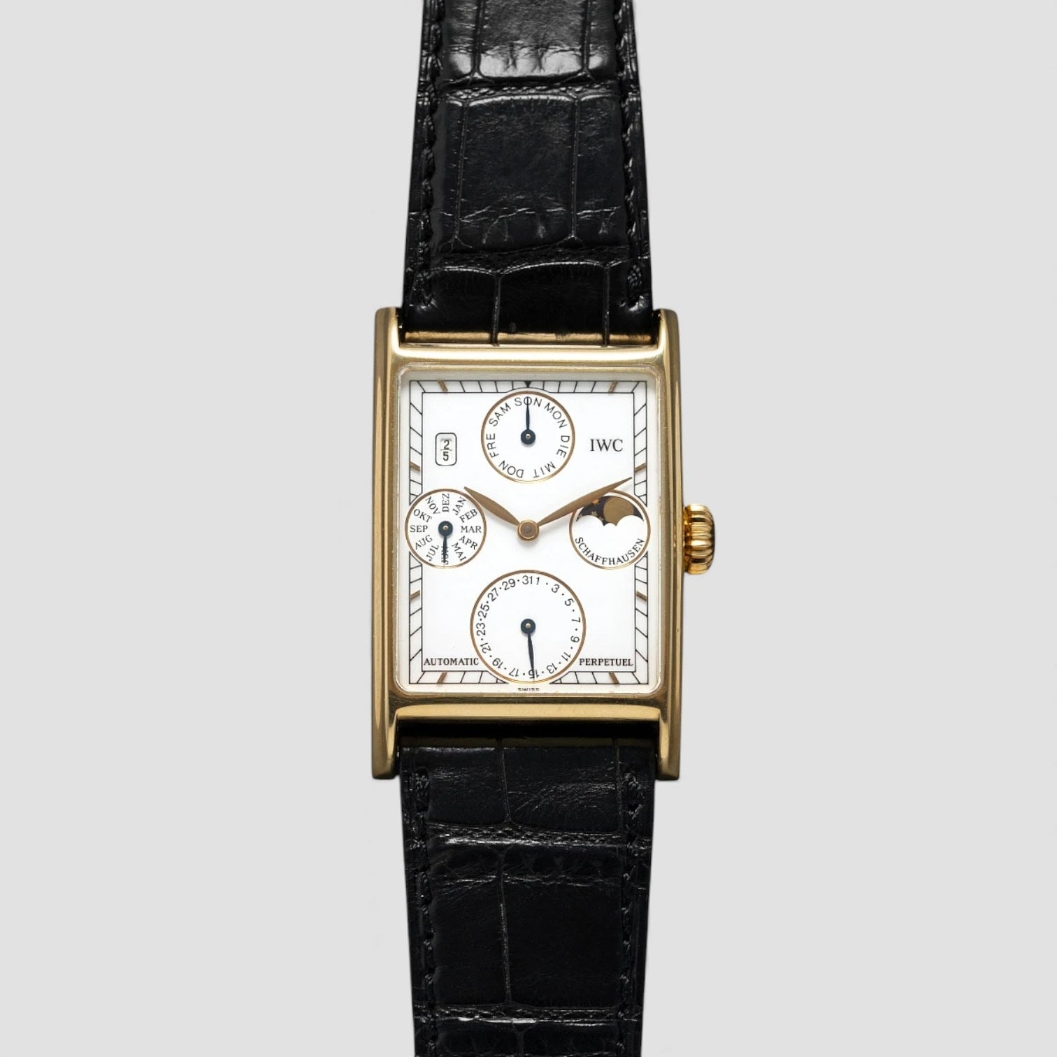 Novecento Perpetual Calendar 18K Yellow Gold