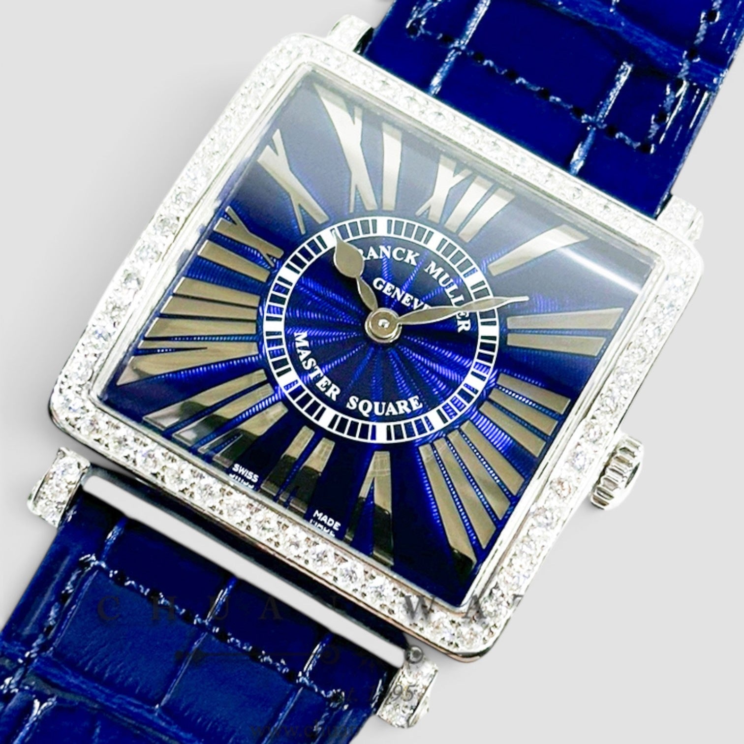 Master Banker Square Blue Concept 32×40mm