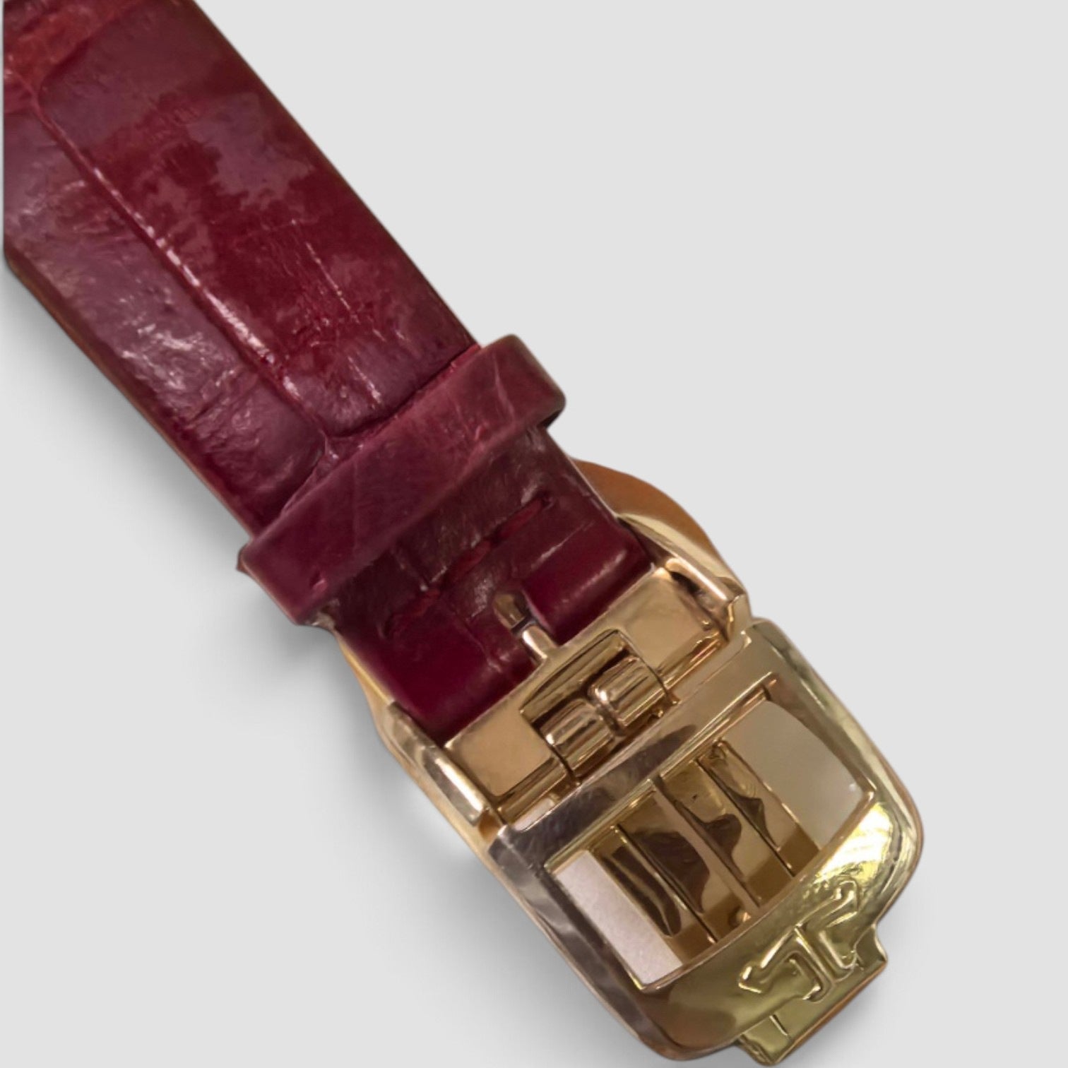 Reverso Classique 33mm Rose Gold Silver Dial