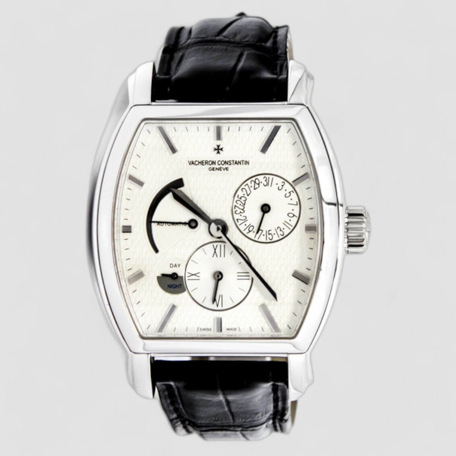Malte Tonneau Dual Time 18K White Gold / Deployment