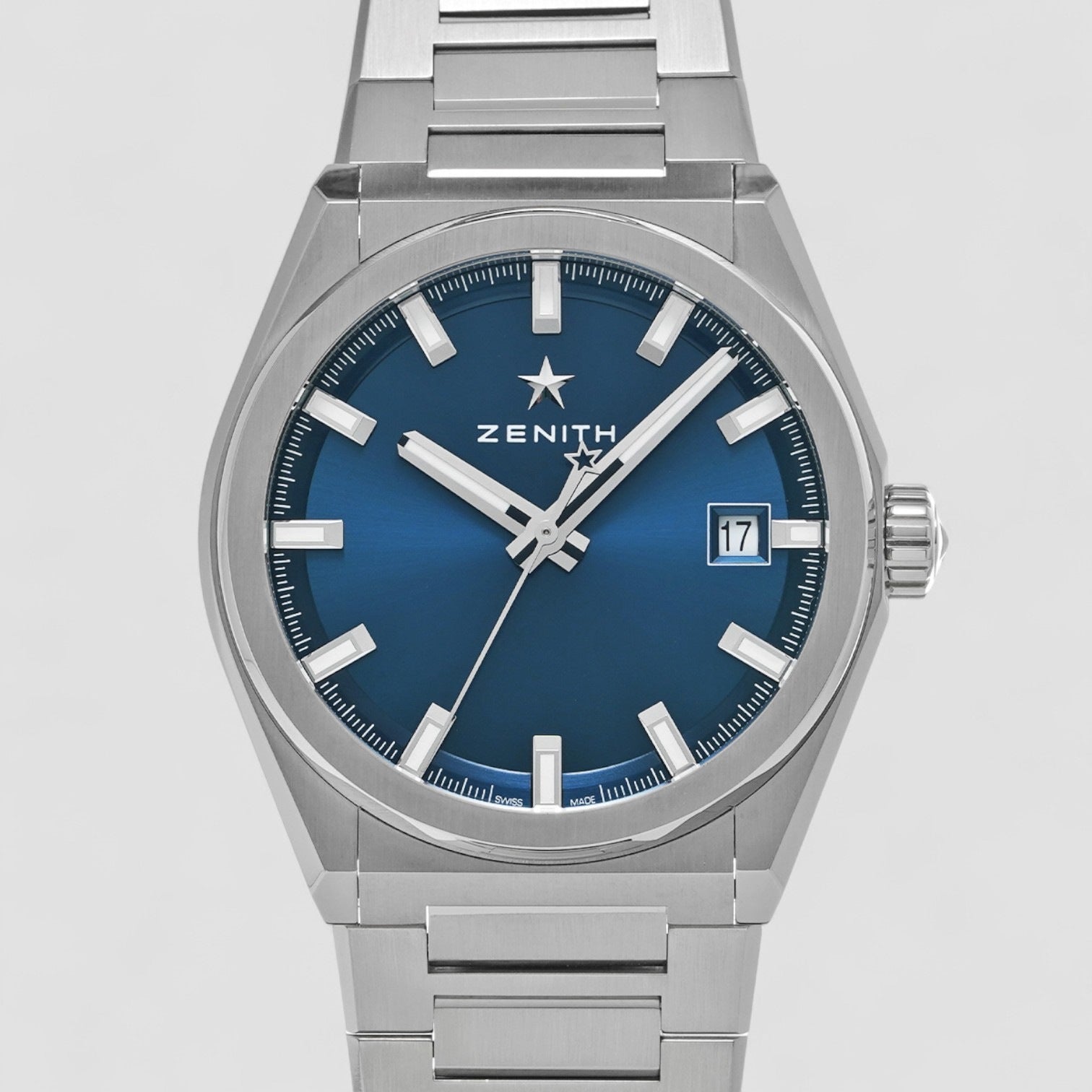 Defy Classic 41mm Titanium / Bracelet
