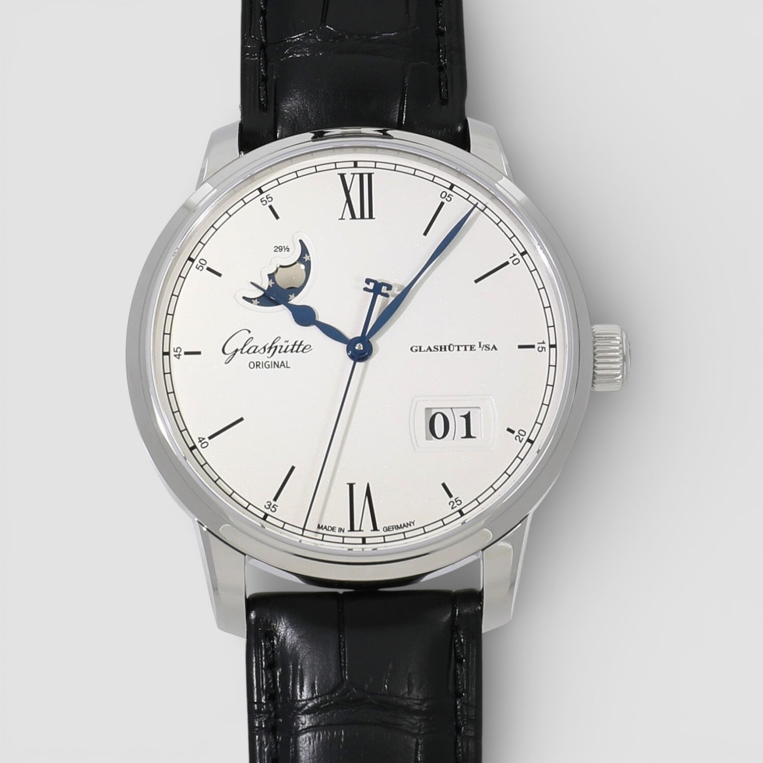 Senator Excellence Panorama Moonphase