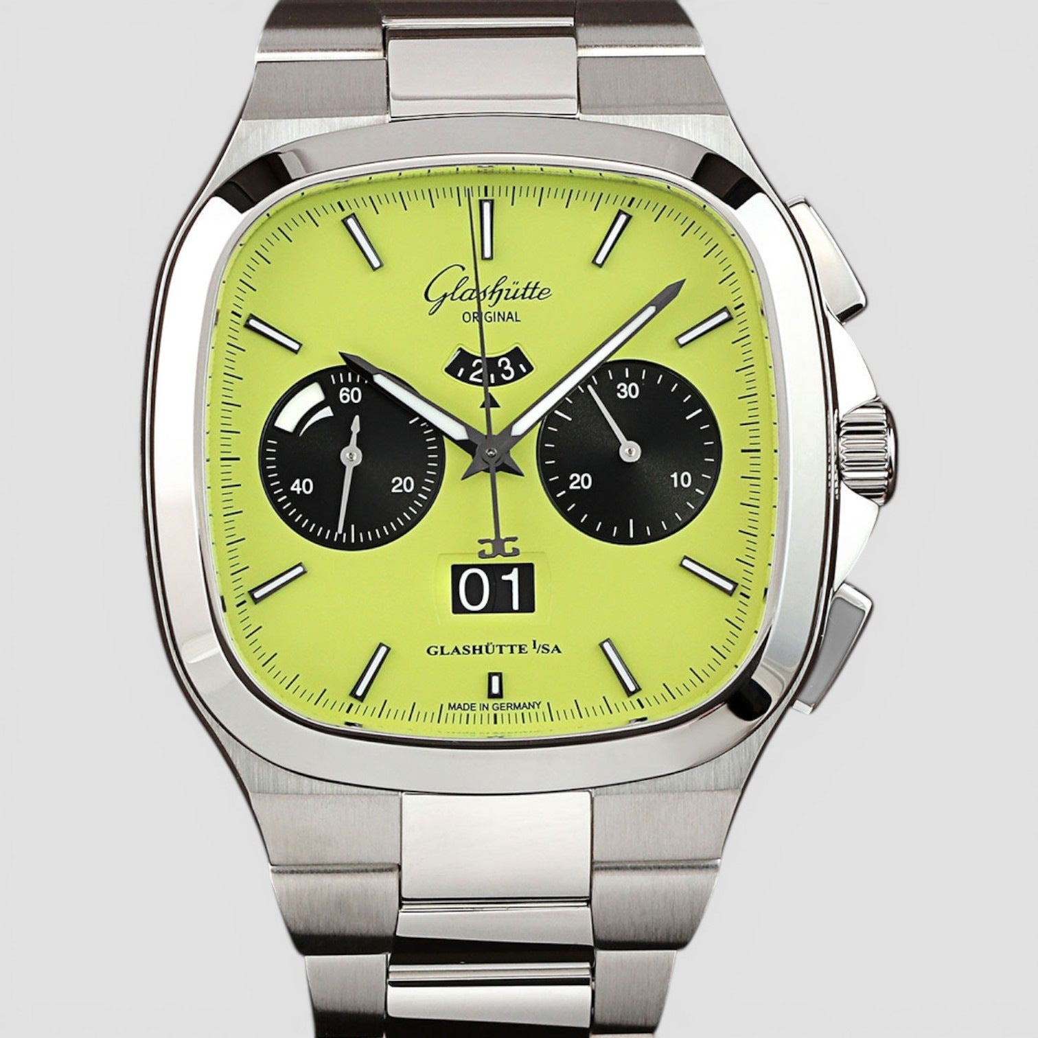 Chronograph Panorama Date FUSION