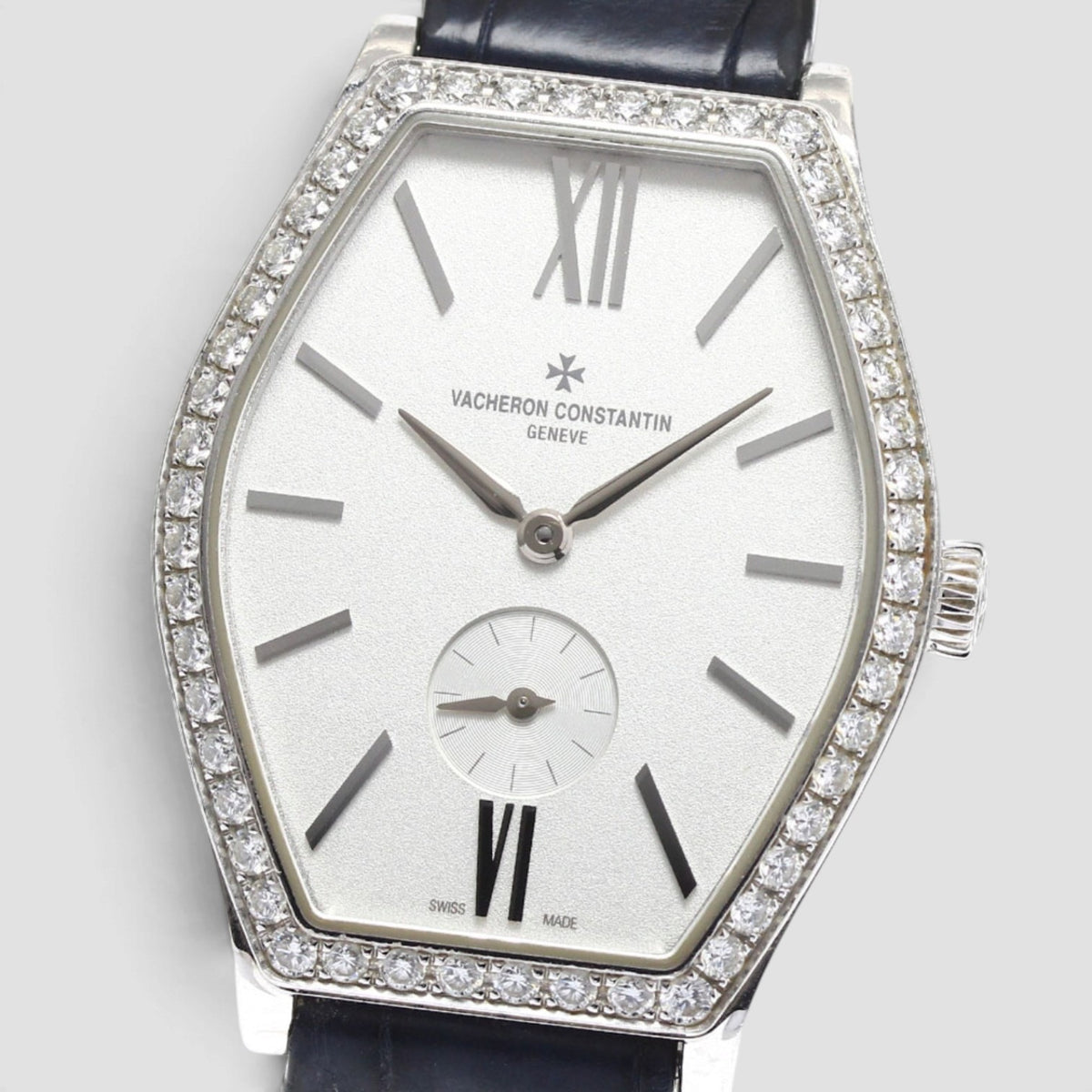Malte 28 × 38mm Silver Dial 18kt White Gold Diamond Bezel