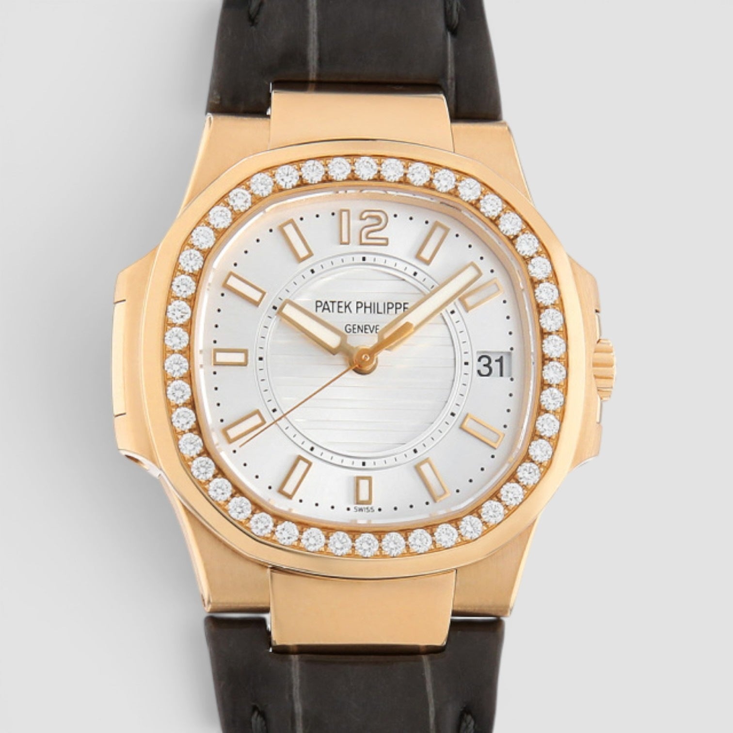Nautilus Ladies 32mm Rose Gold Diamond Bezel