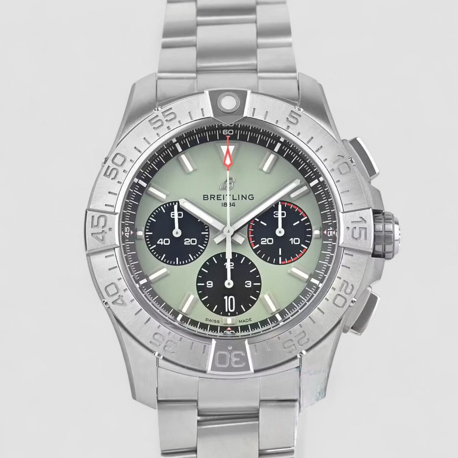 Avenger B01 Chronograph 44