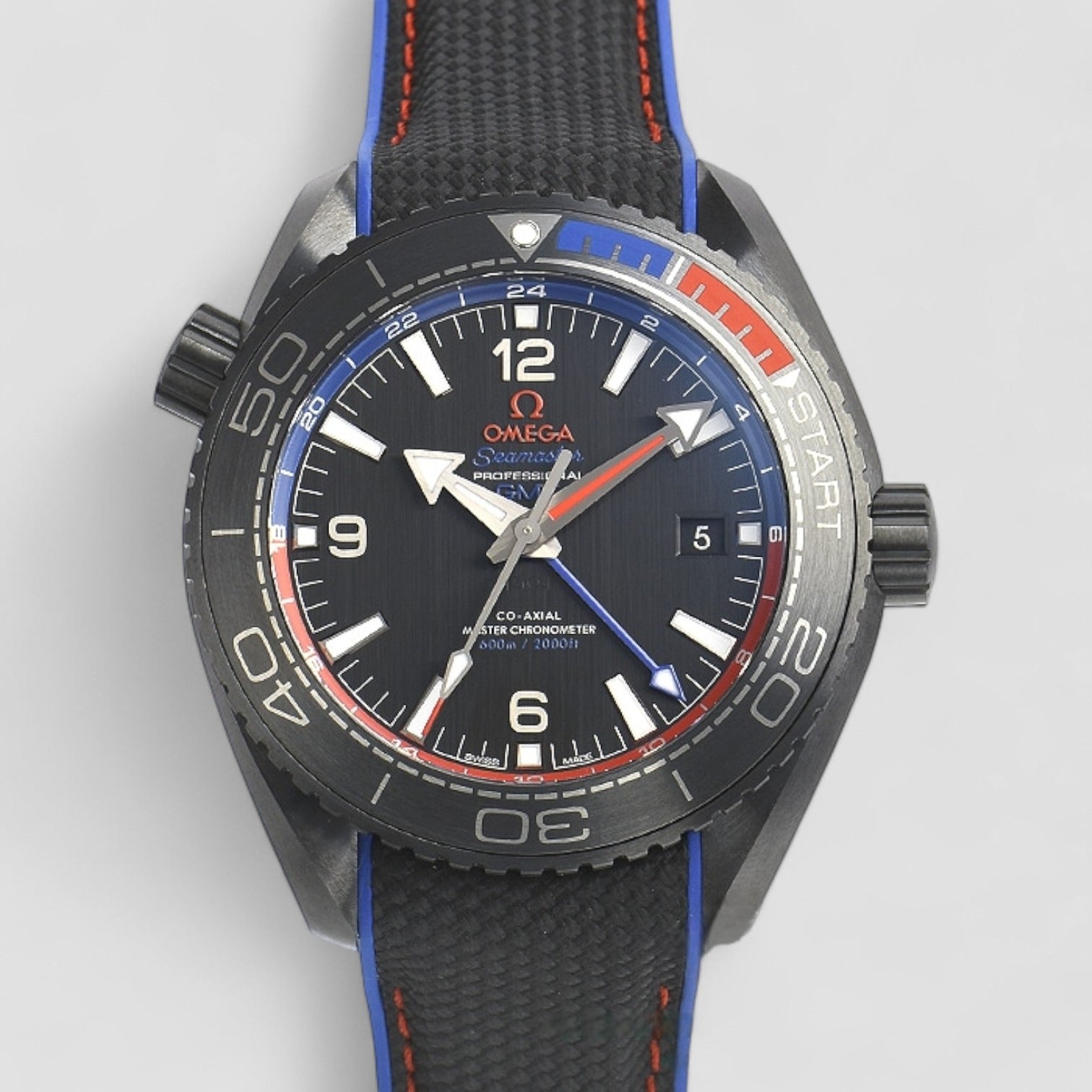 Planet Ocean 600m Co-Axial Master Chronometer GMT 45.5mm Mens Watch
