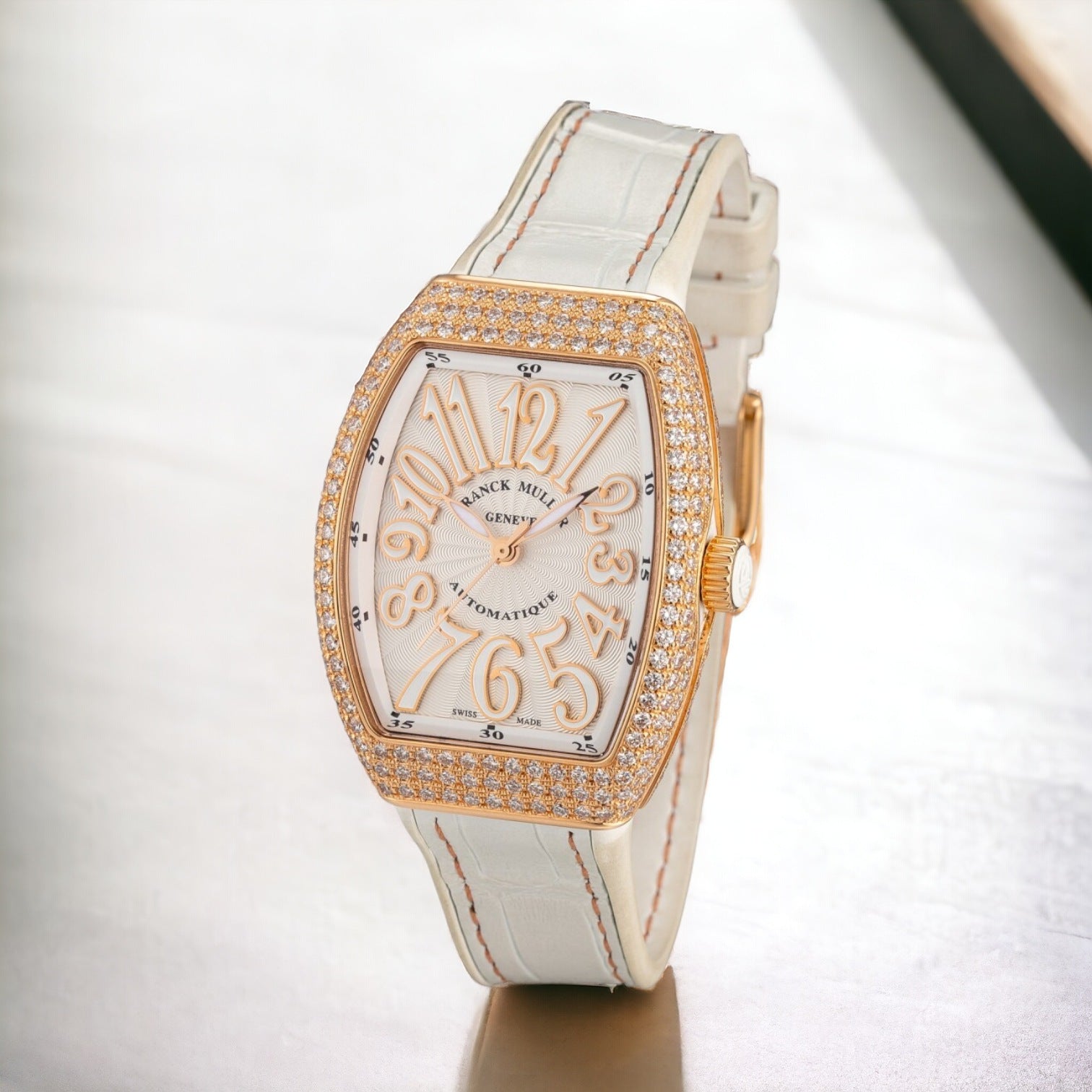 Vanguard V 32 Sc At Fo 5n Vanguard Automatic PINK GOLD AND DIAMOND SET