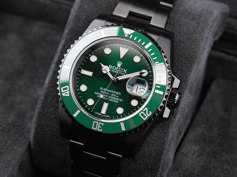 Submariner Date Hulk 40mm Blackout